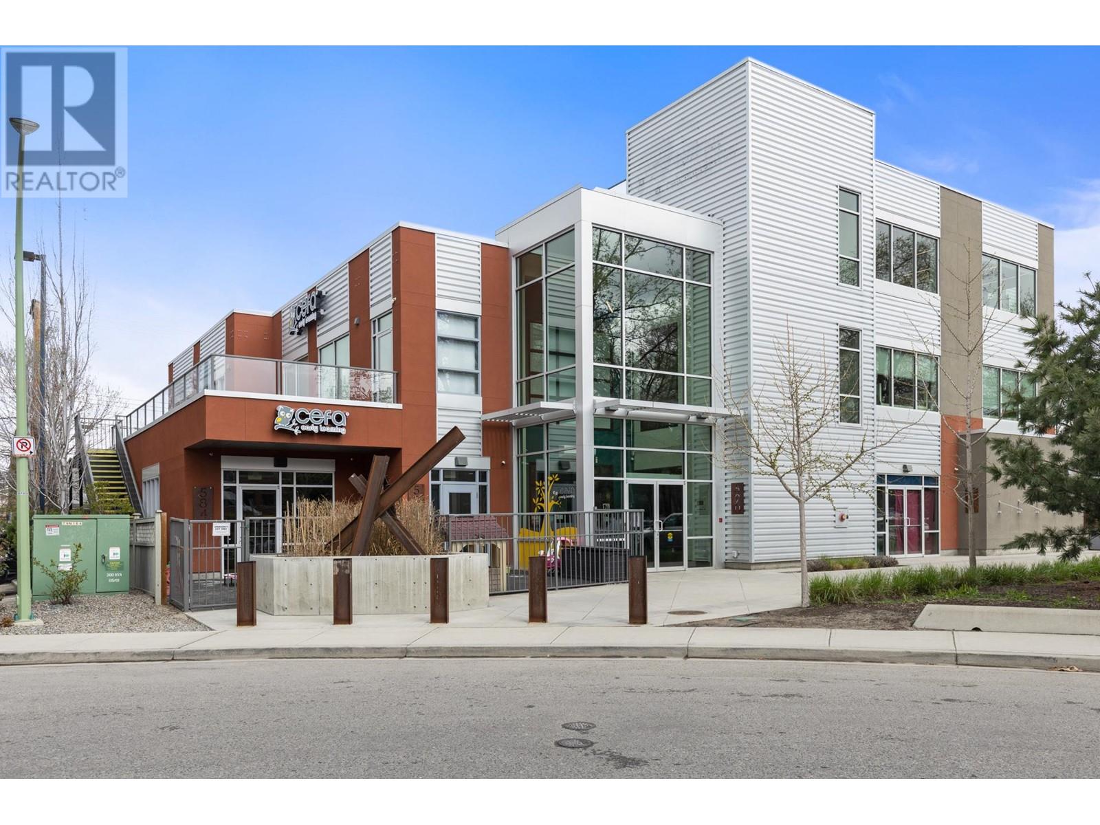 303 590 McKay Avenue, Kelowna
