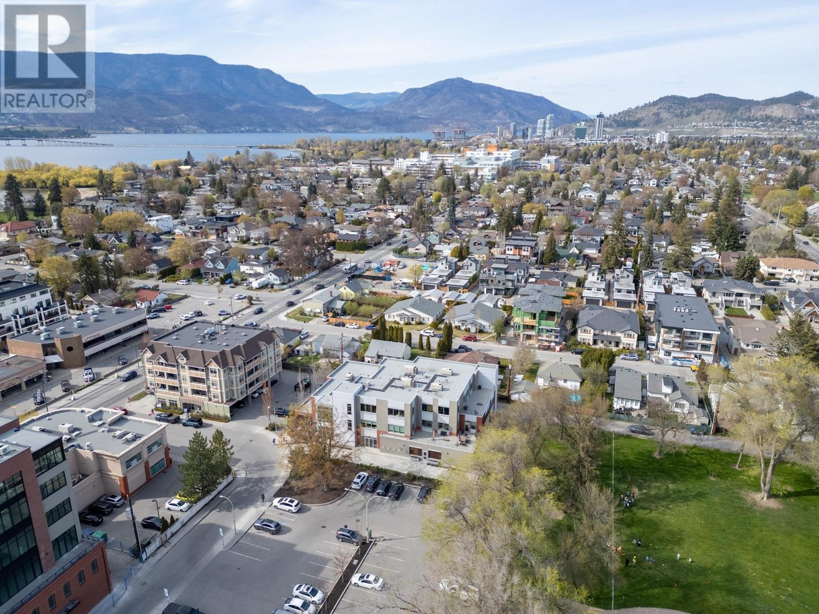 303 590 McKay Avenue, Kelowna