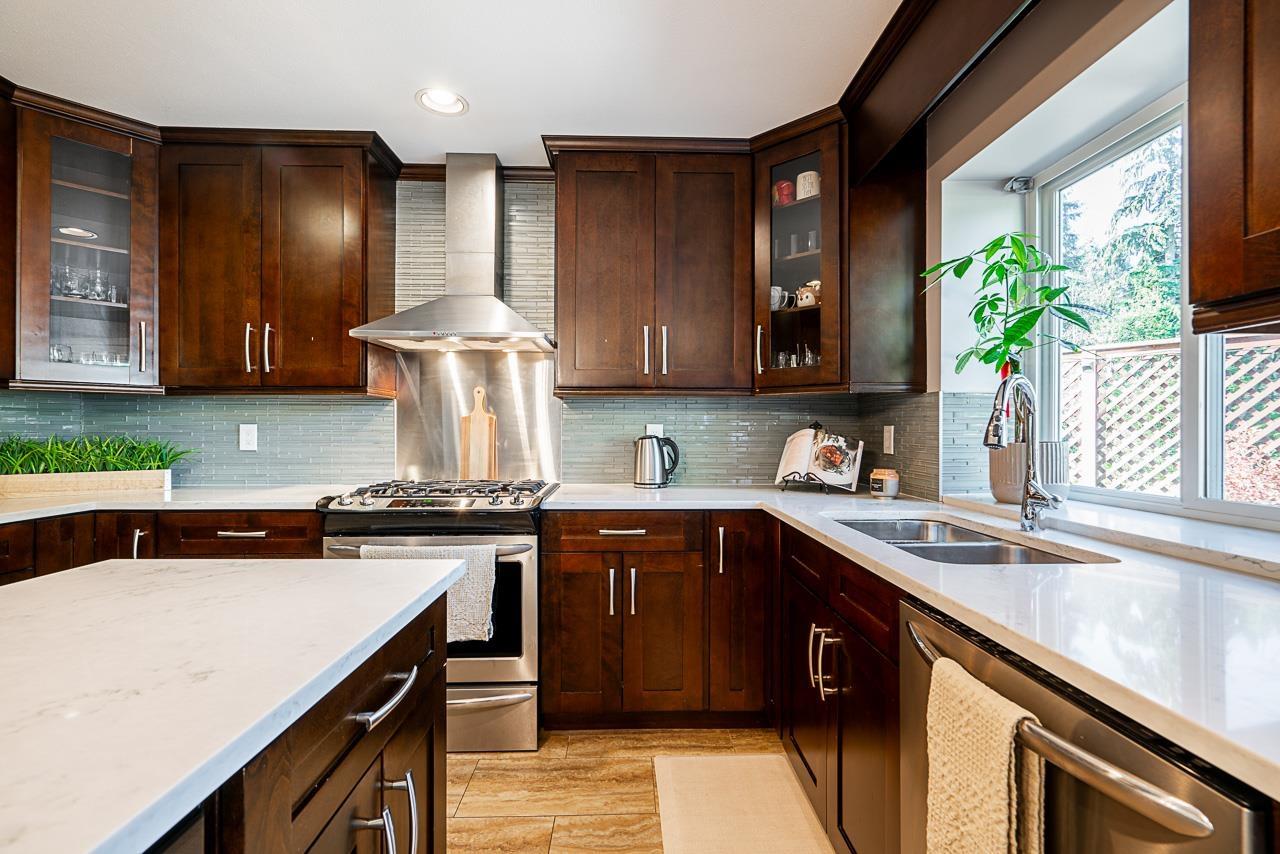 Photo 12 of 20552 96 A Avenue, Langley BC