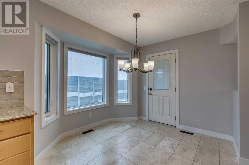 Single Family House for Sale in  Mckenzie Lake Cove SE McKenzie Lake Calgary 