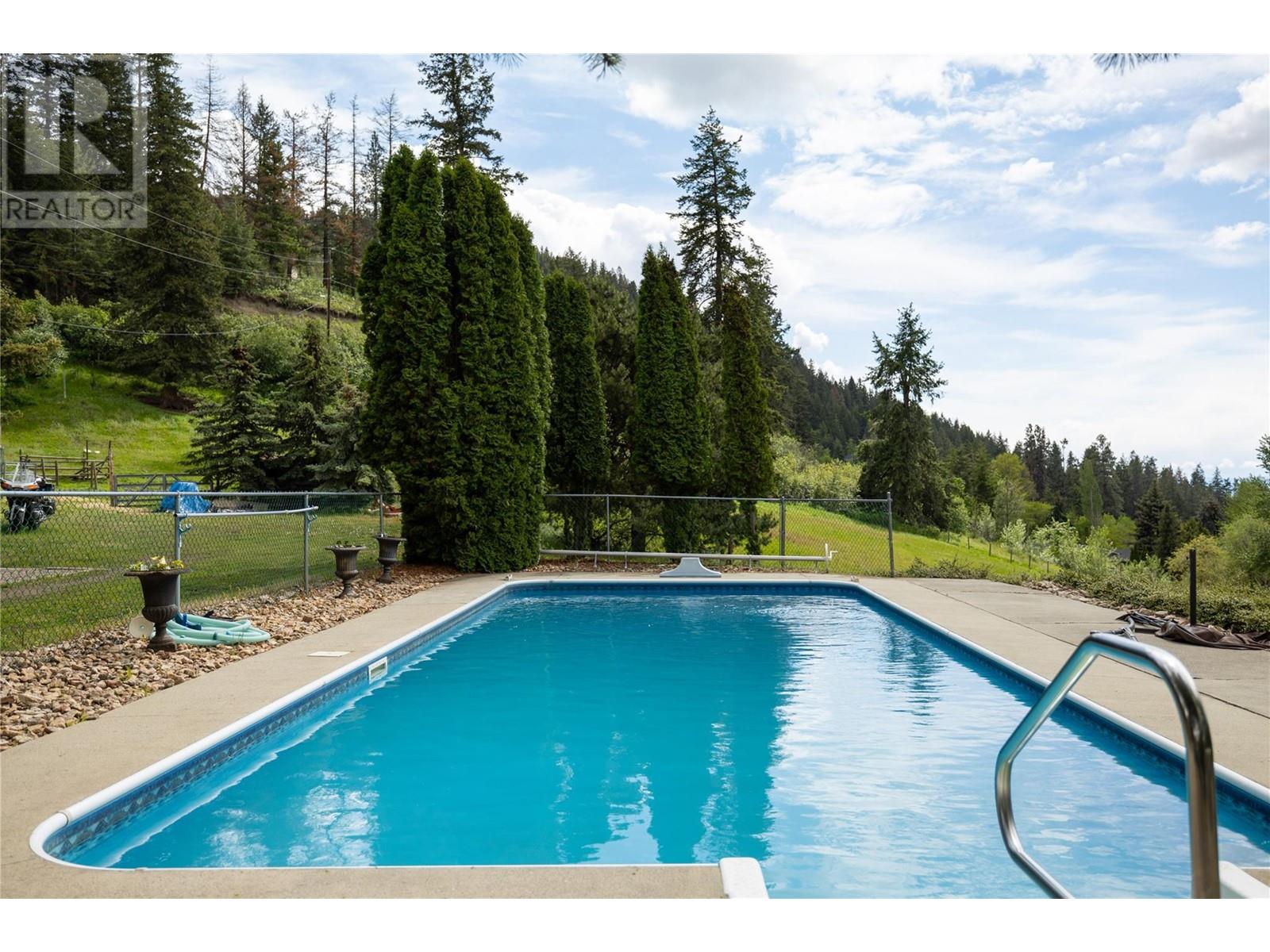 5620 Neil Road, Vernon