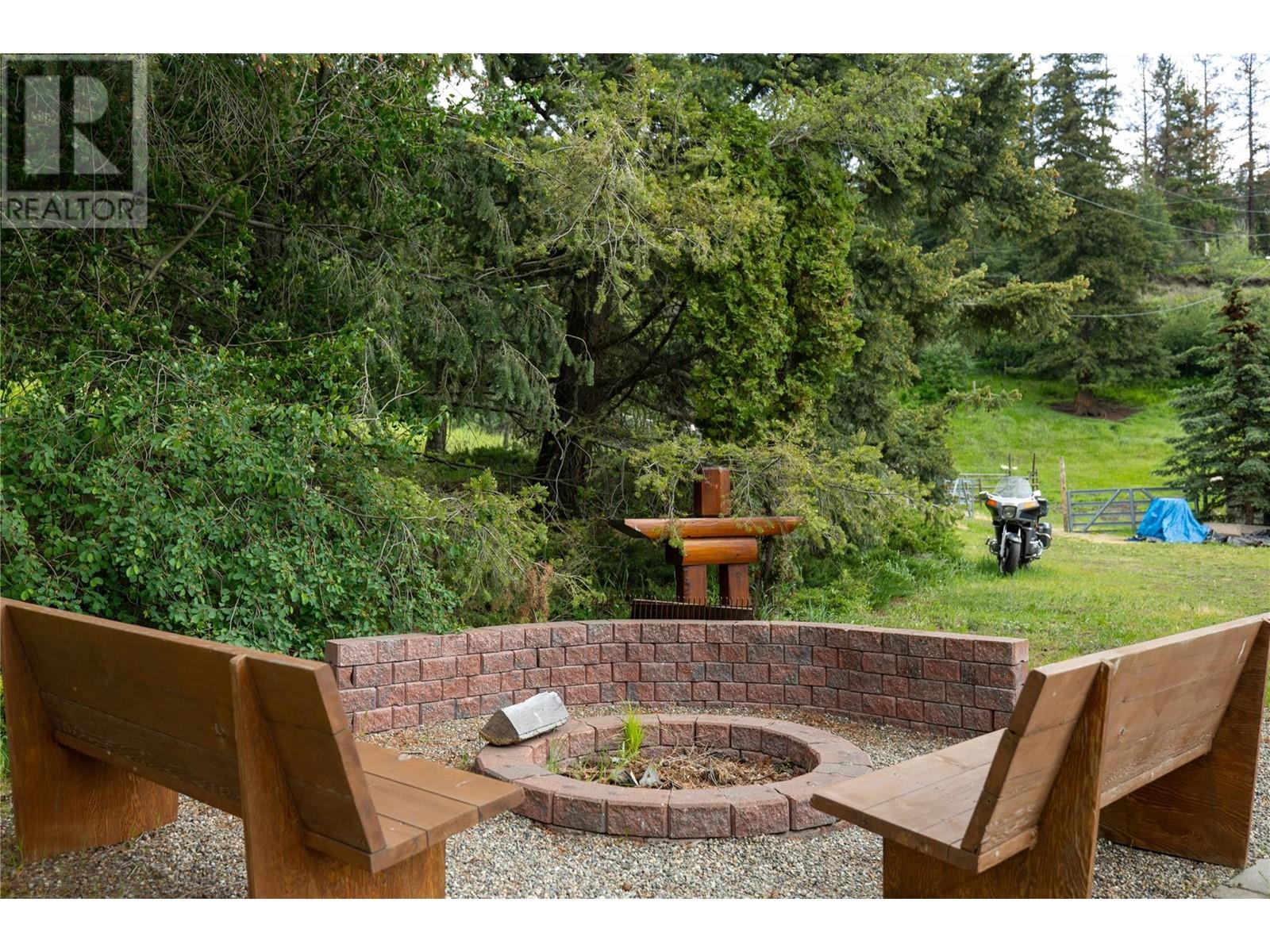 5620 Neil Road, Vernon