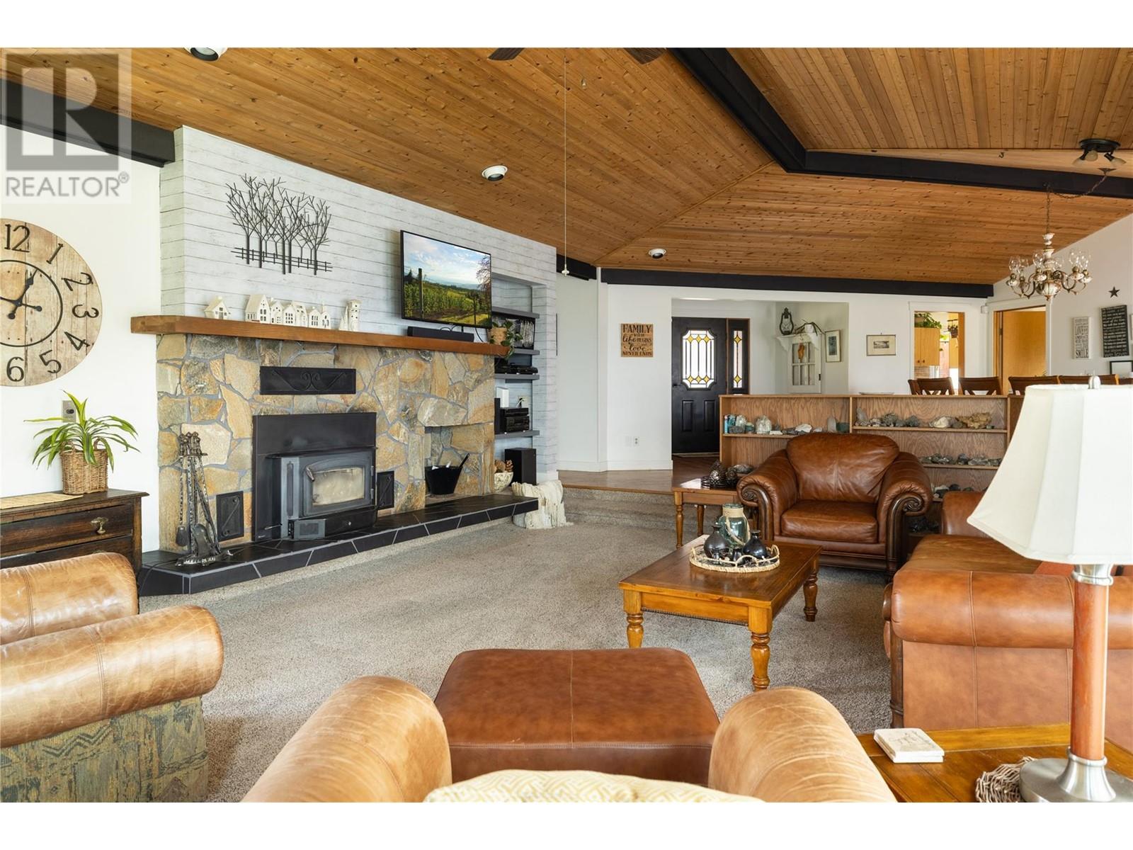 5620 Neil Road, Vernon