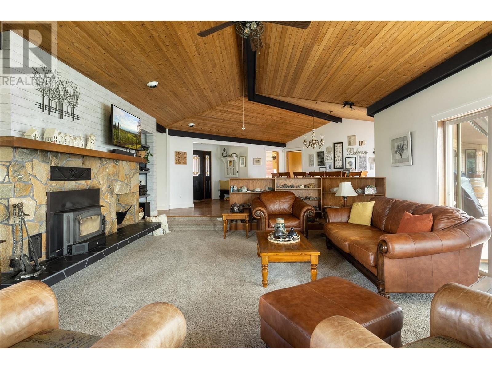 5620 Neil Road, Vernon