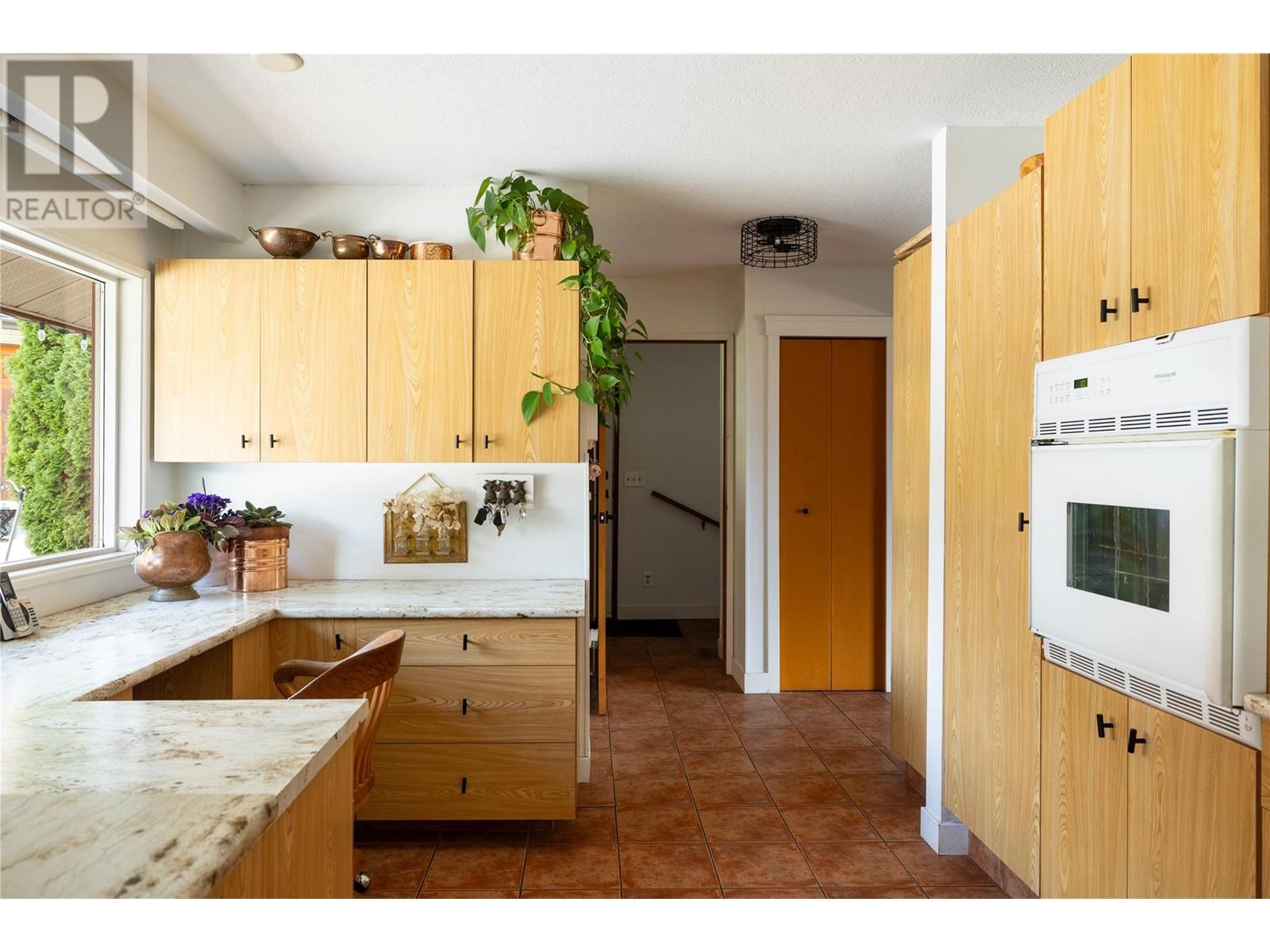 5620 Neil Road, Vernon