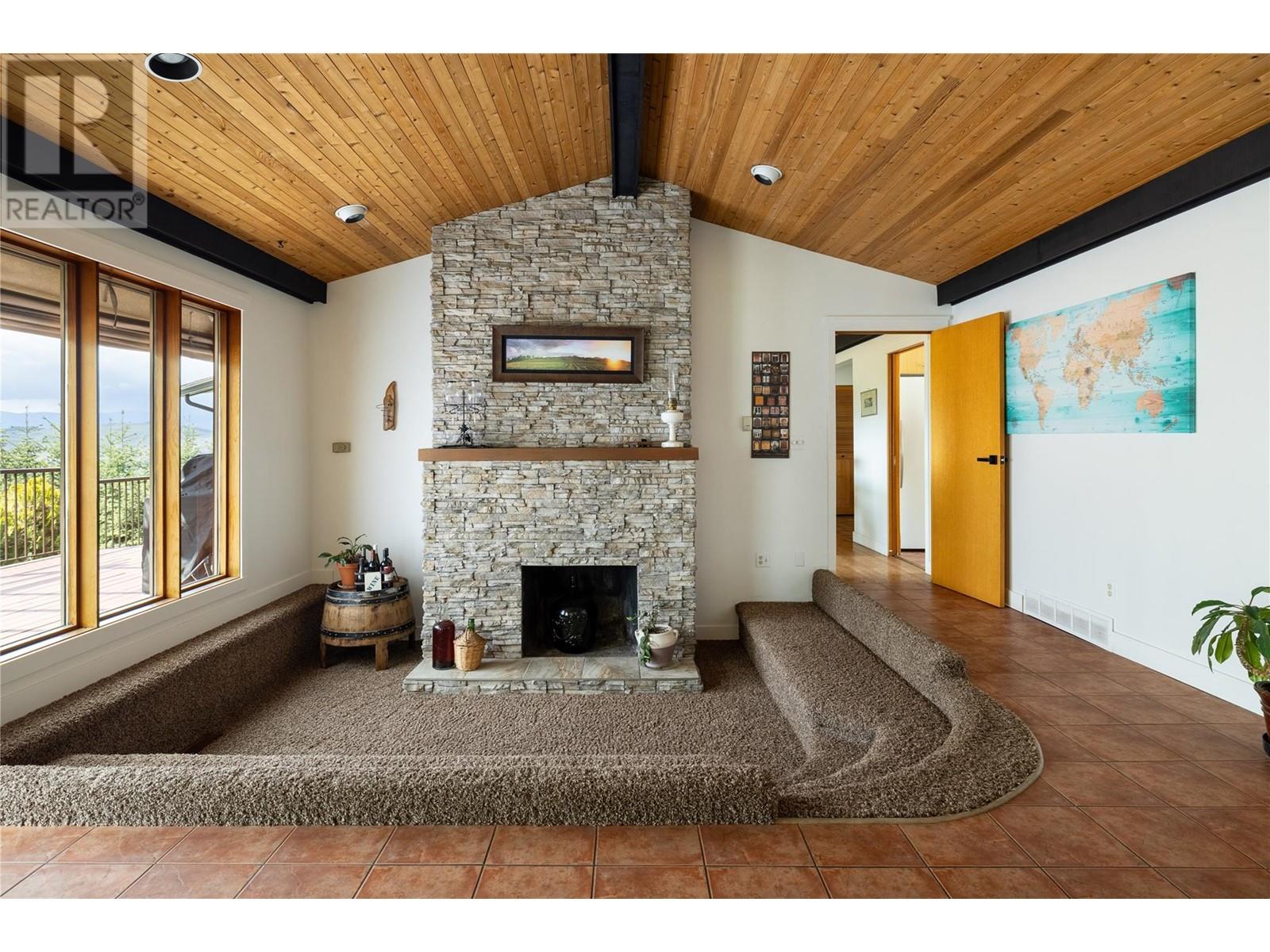 5620 Neil Road, Vernon