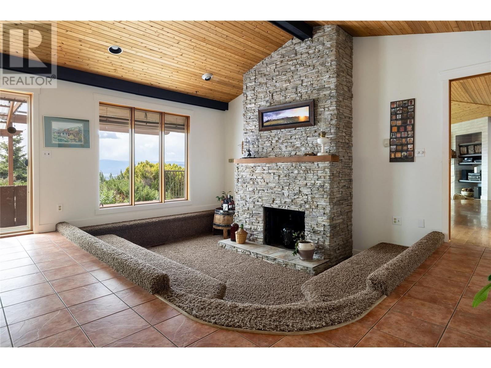 5620 Neil Road, Vernon