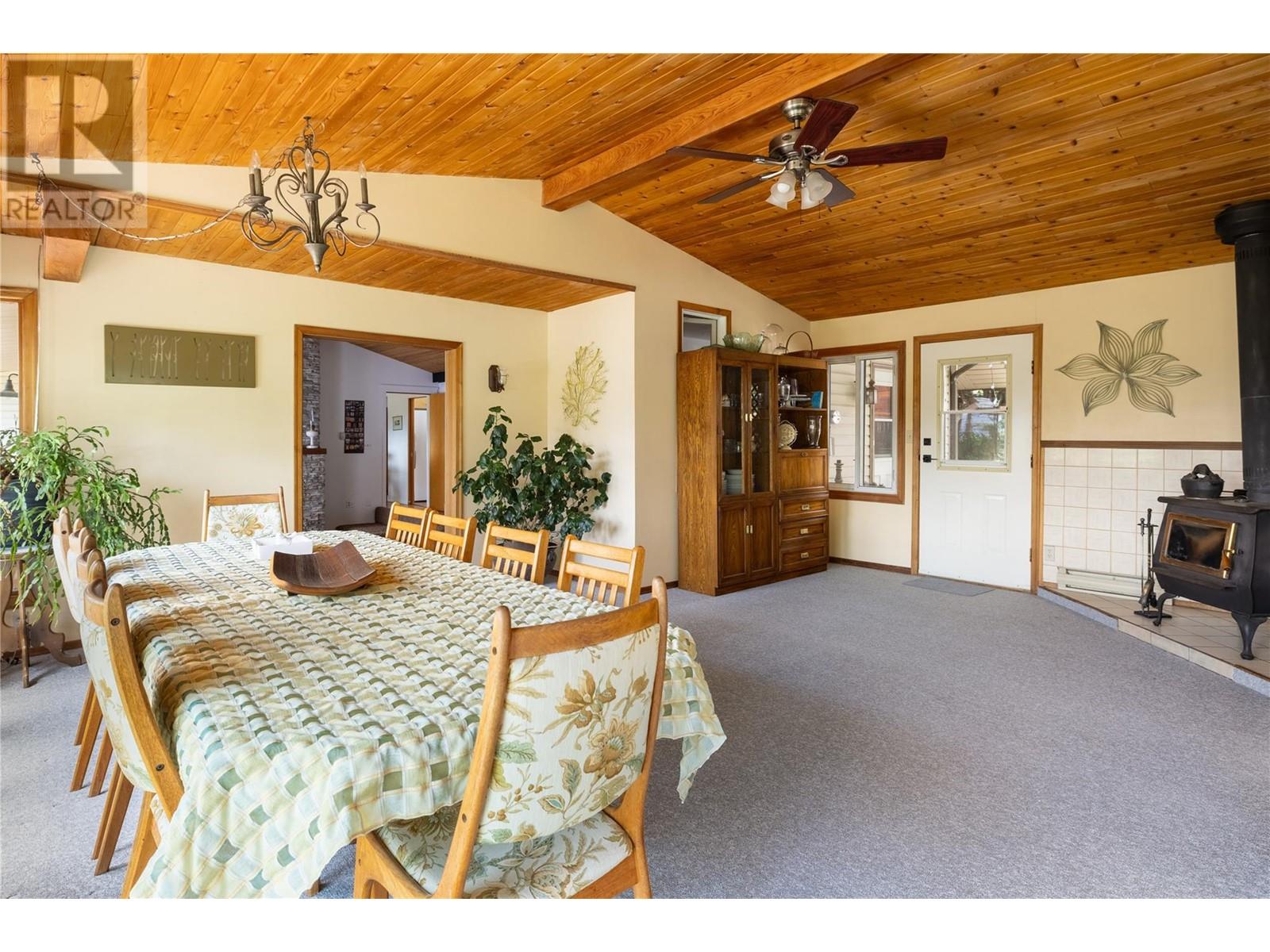 5620 Neil Road, Vernon