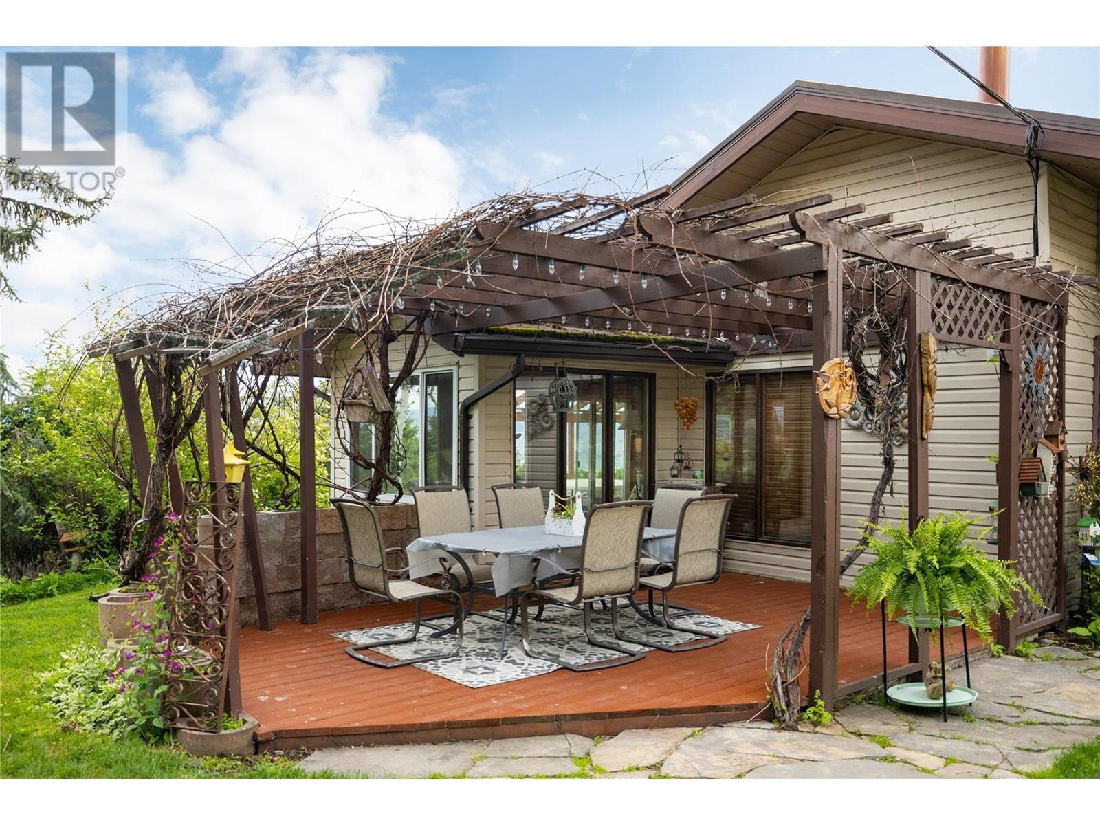 5620 Neil Road, Vernon