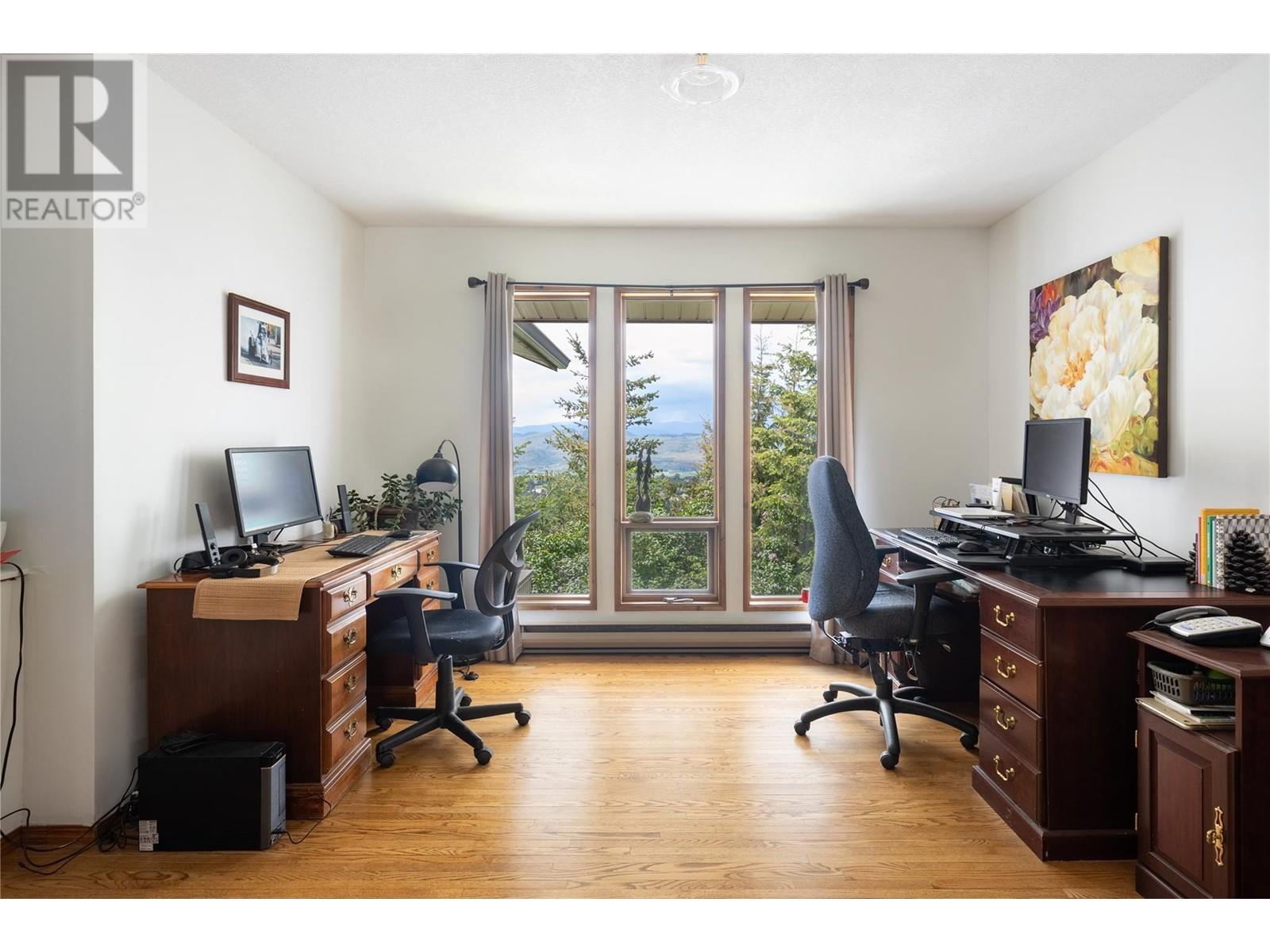 5620 Neil Road, Vernon