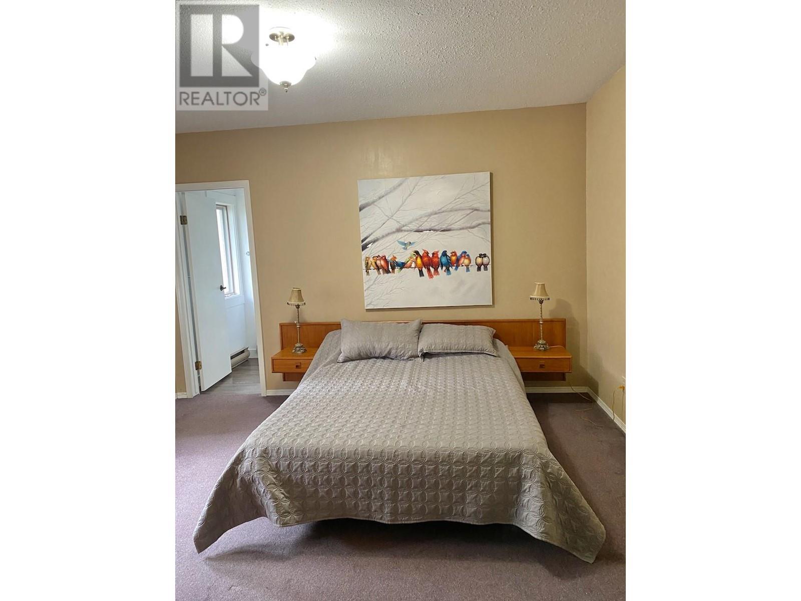 5620 Neil Road, Vernon