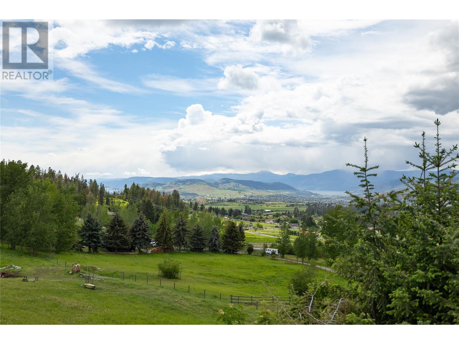 5620 Neil Road, Vernon