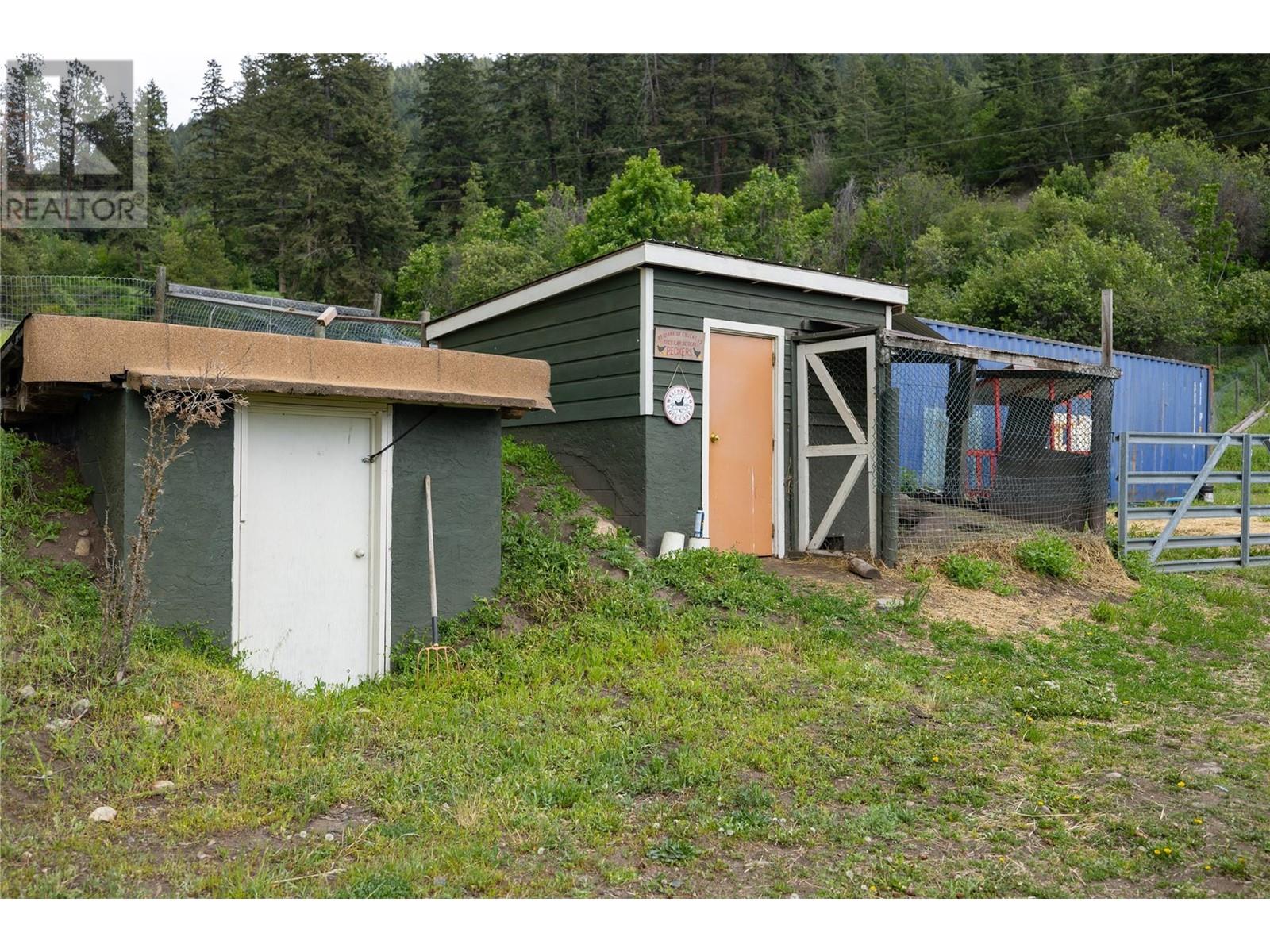 5620 Neil Road - 92