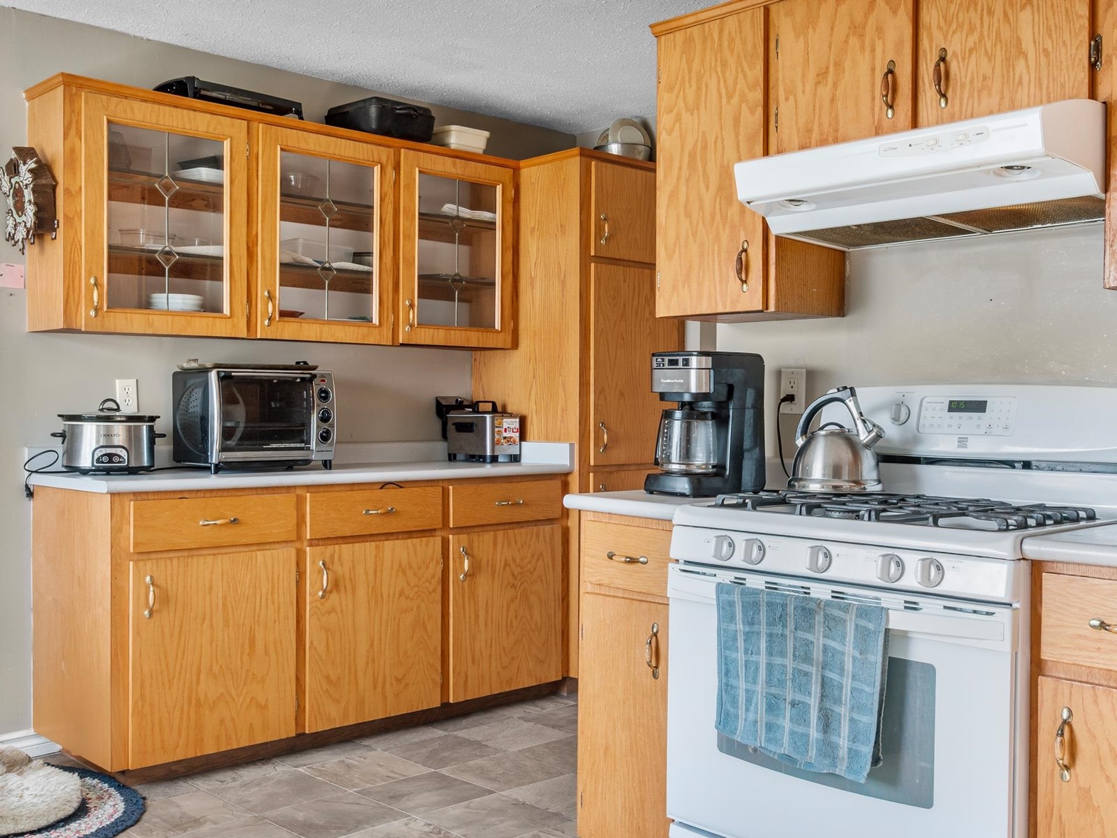 Photo 15 of 34693 2 Avenue, Abbotsford BC