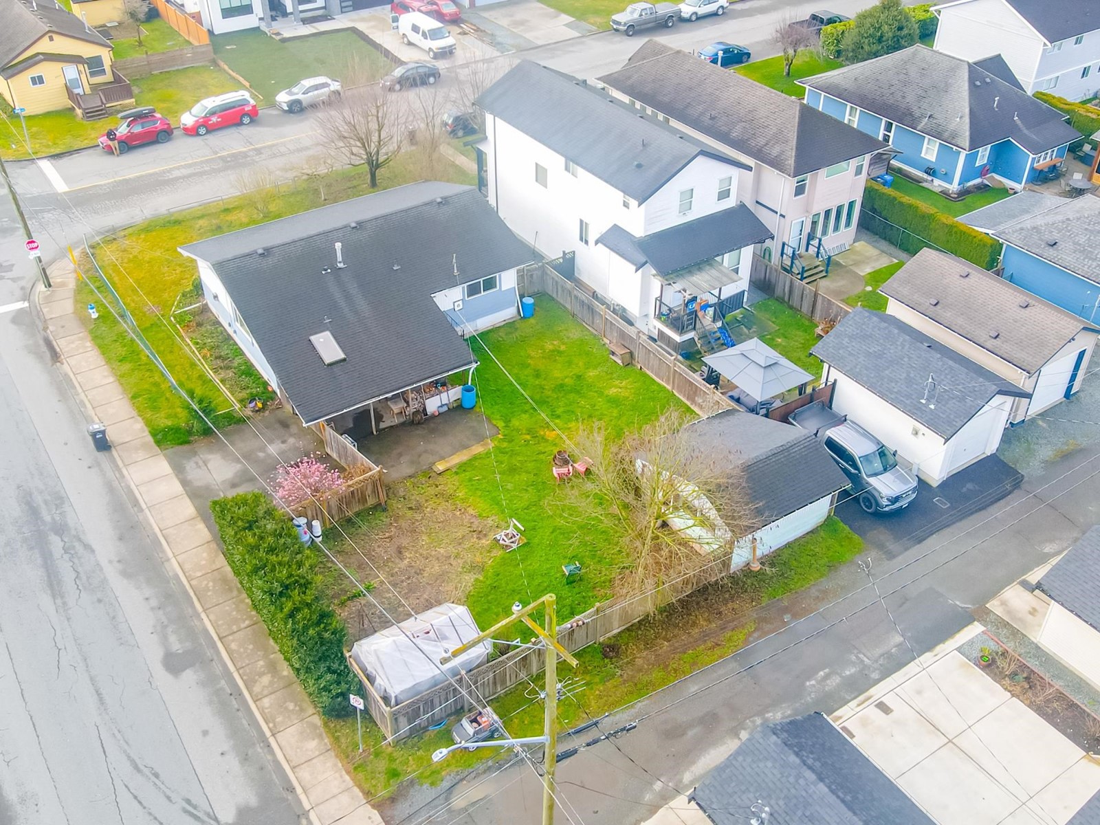 Photo 10 of 34693 2 Avenue, Abbotsford BC