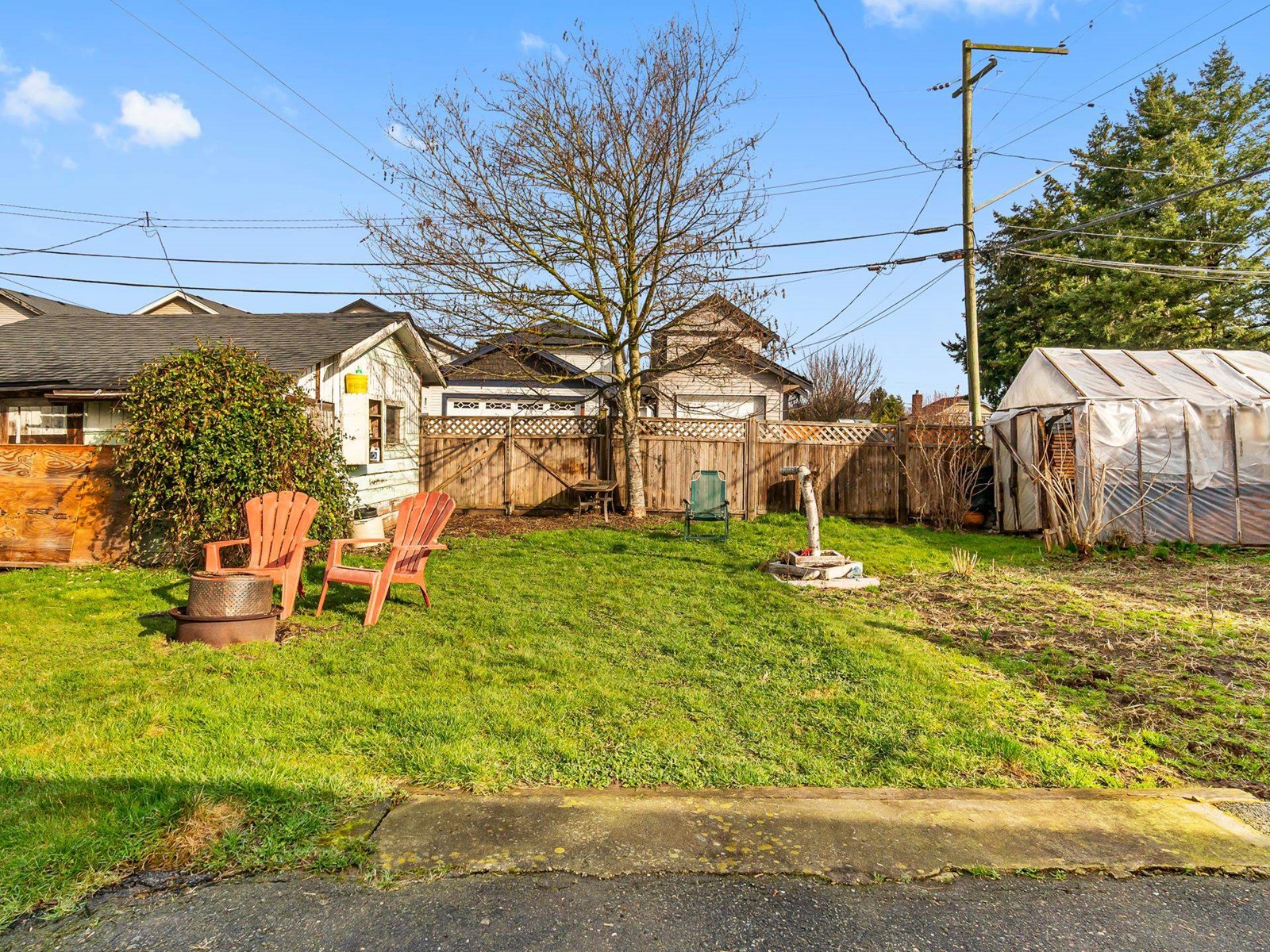 Photo 4 of 34693 2 Avenue, Abbotsford BC