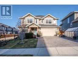 1099 Holden Road, Penticton