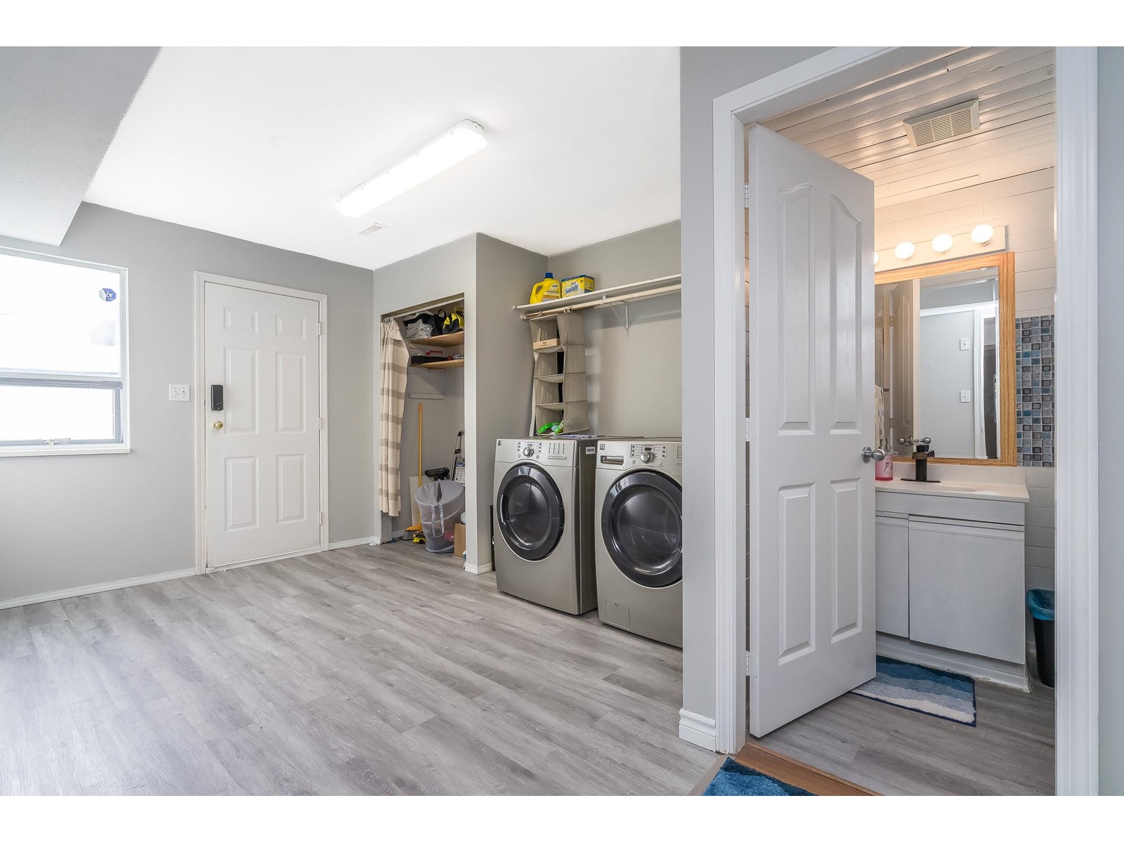 32958 HARWOOD PLACE, Abbotsford