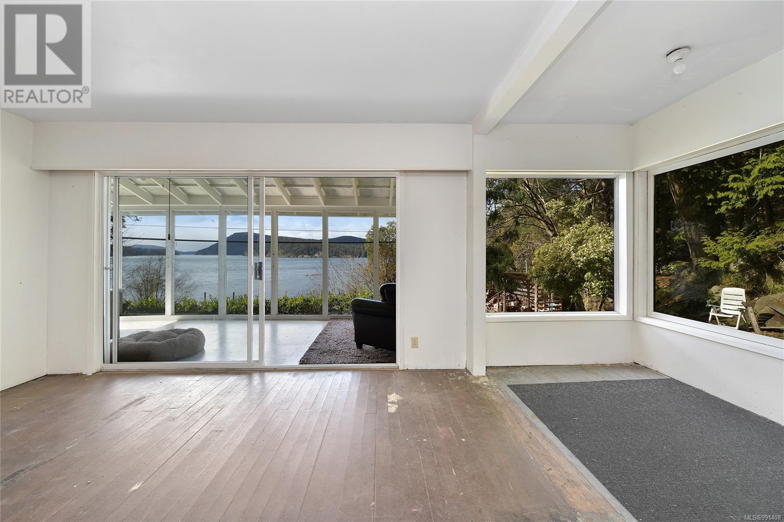  348 Georgina Point Road, Mayne Island