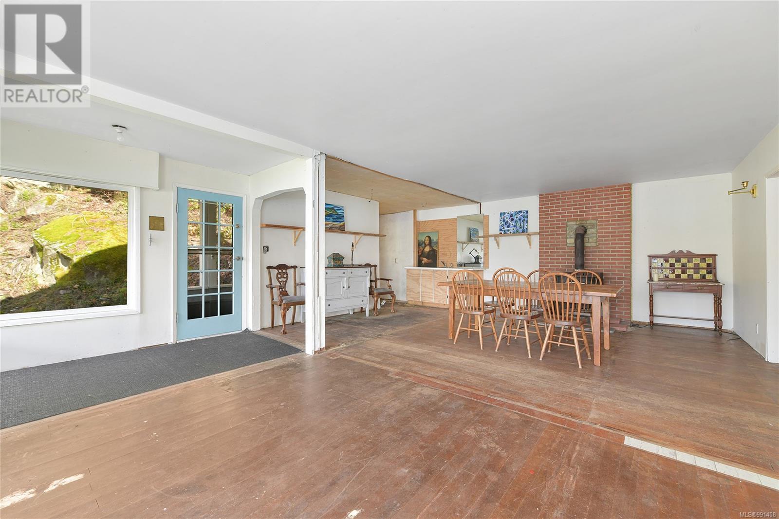  348 Georgina Point Road, Mayne Island