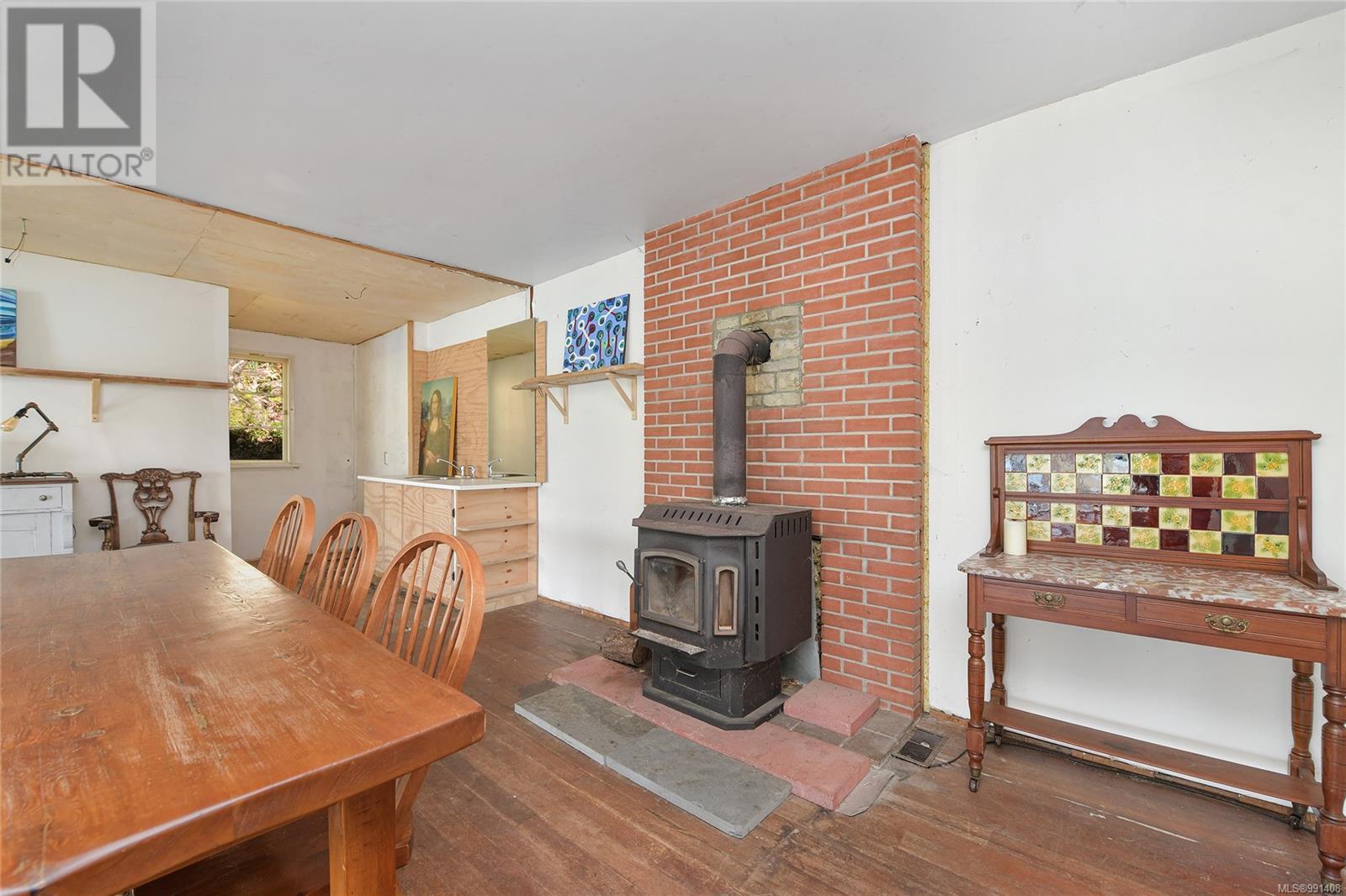  348 Georgina Point Road, Mayne Island