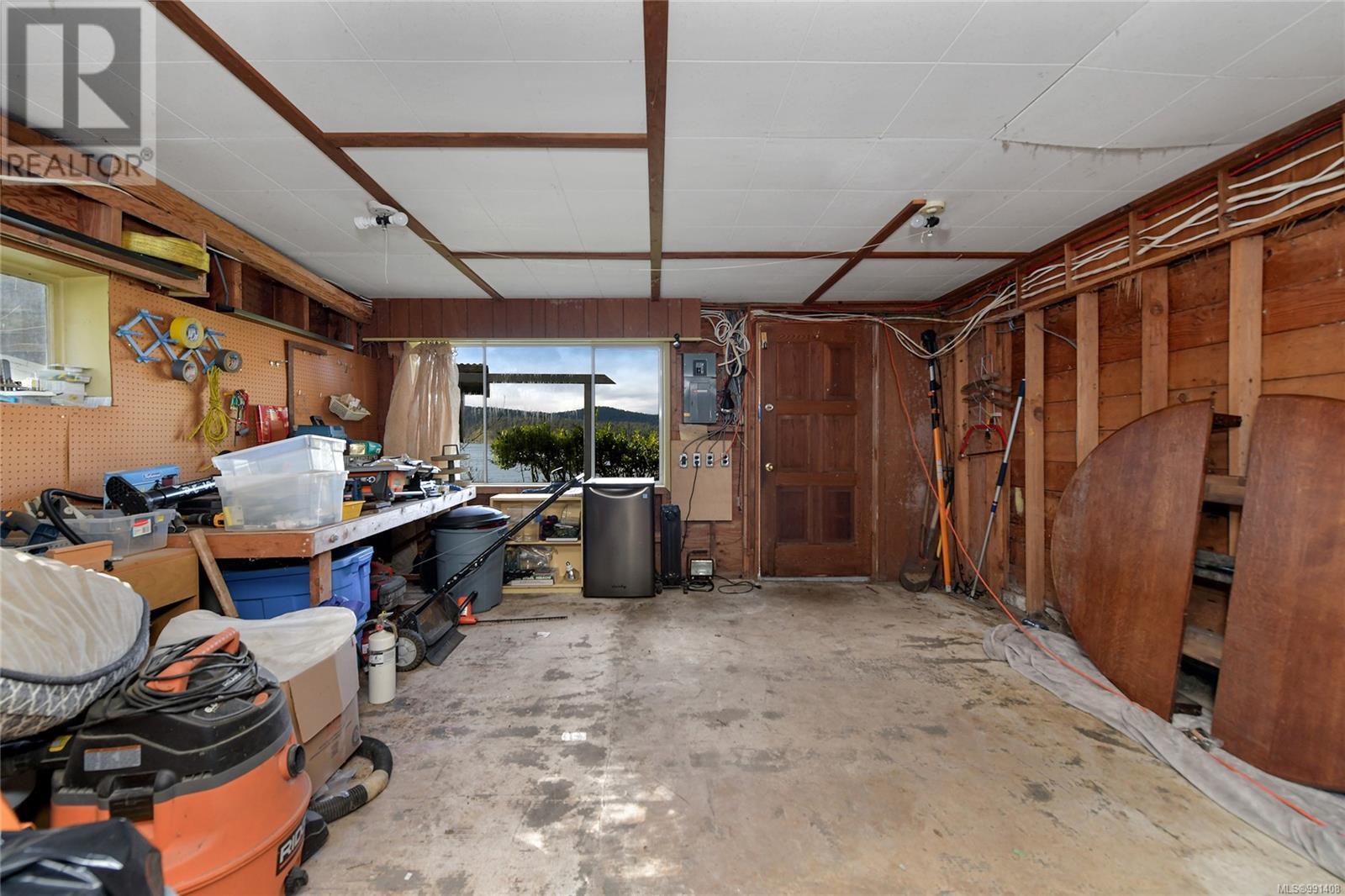  348 Georgina Point Road, Mayne Island