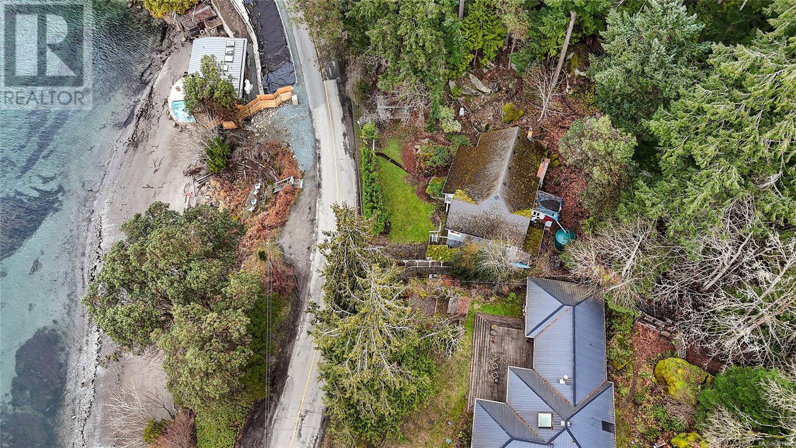  348 Georgina Point Road, Mayne Island