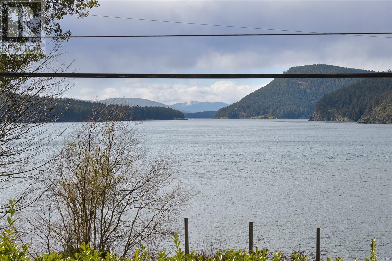  348 Georgina Point Road, Mayne Island