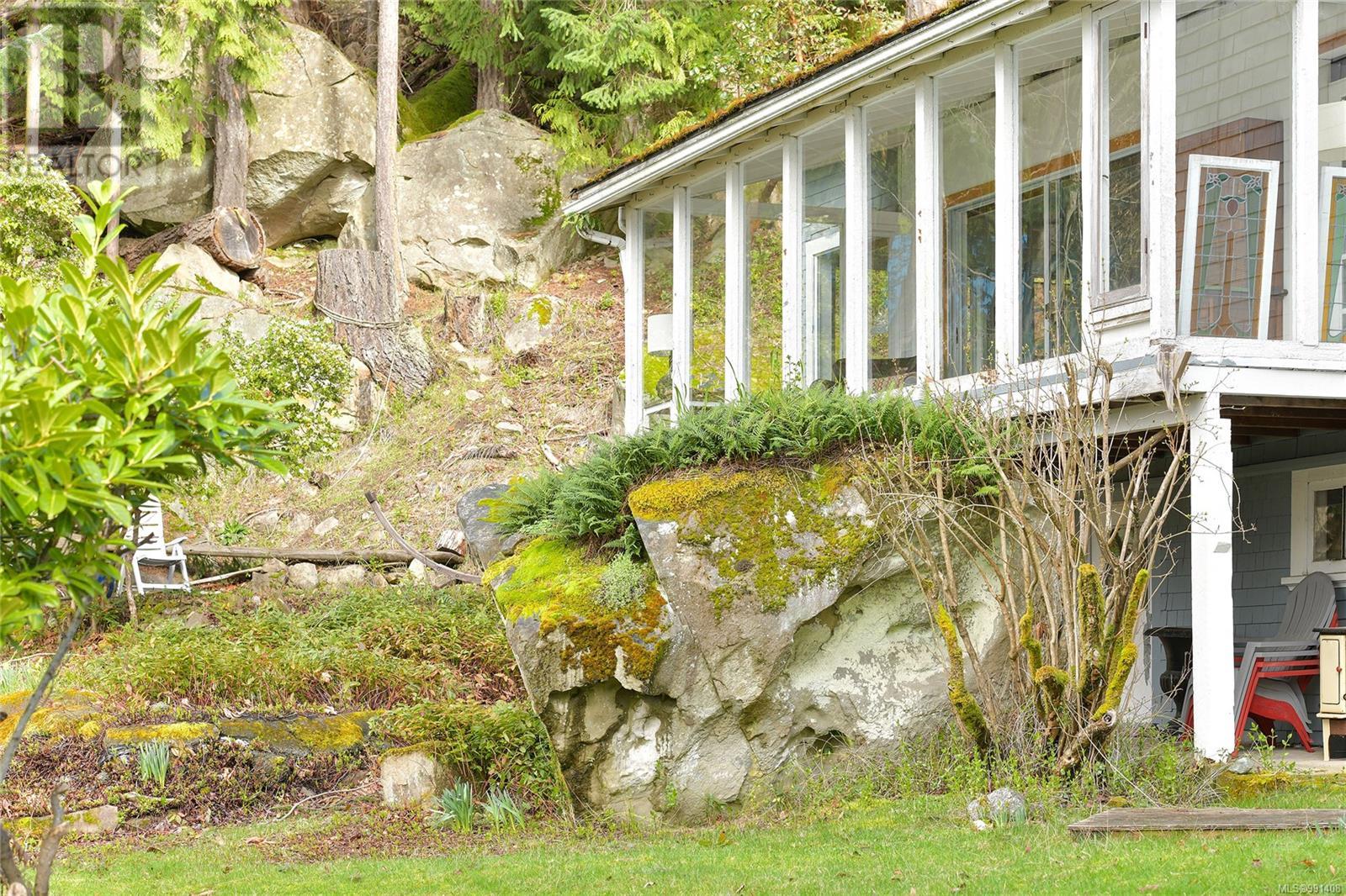  348 Georgina Point Road, Mayne Island