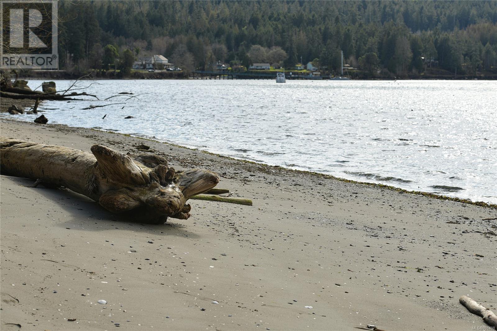  348 Georgina Point Road, Mayne Island