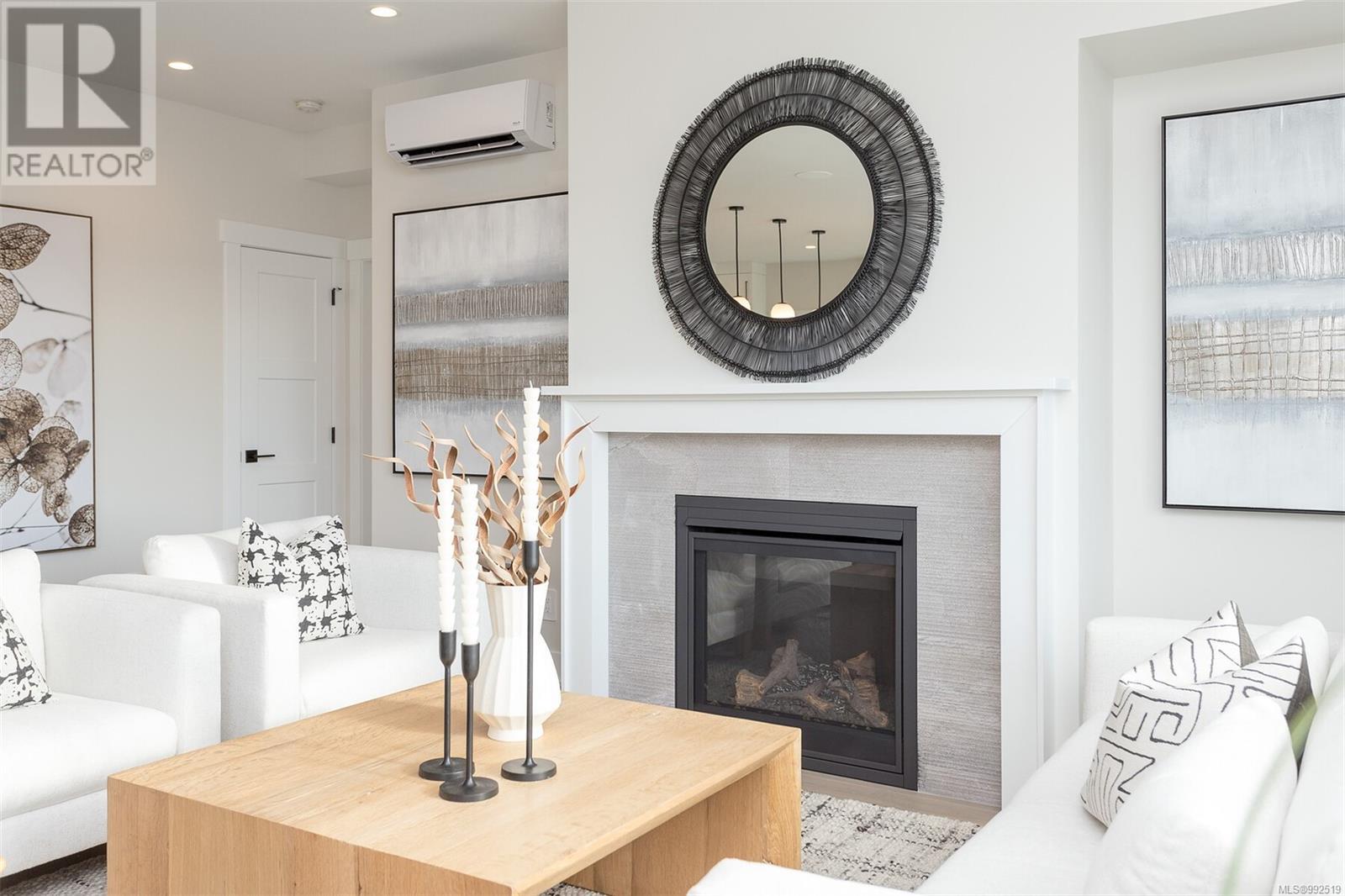 1403 Flint Ave, Langford real estate listing 992519
