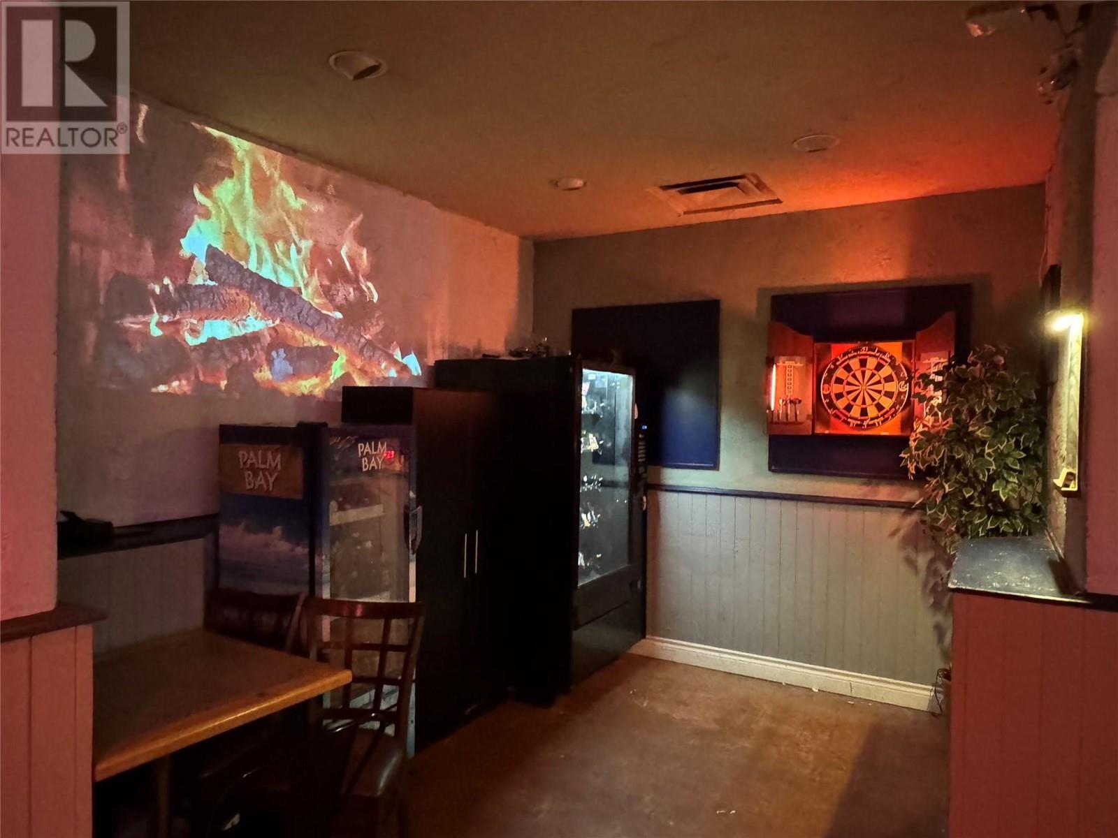 401 Broadway Street, Nakusp