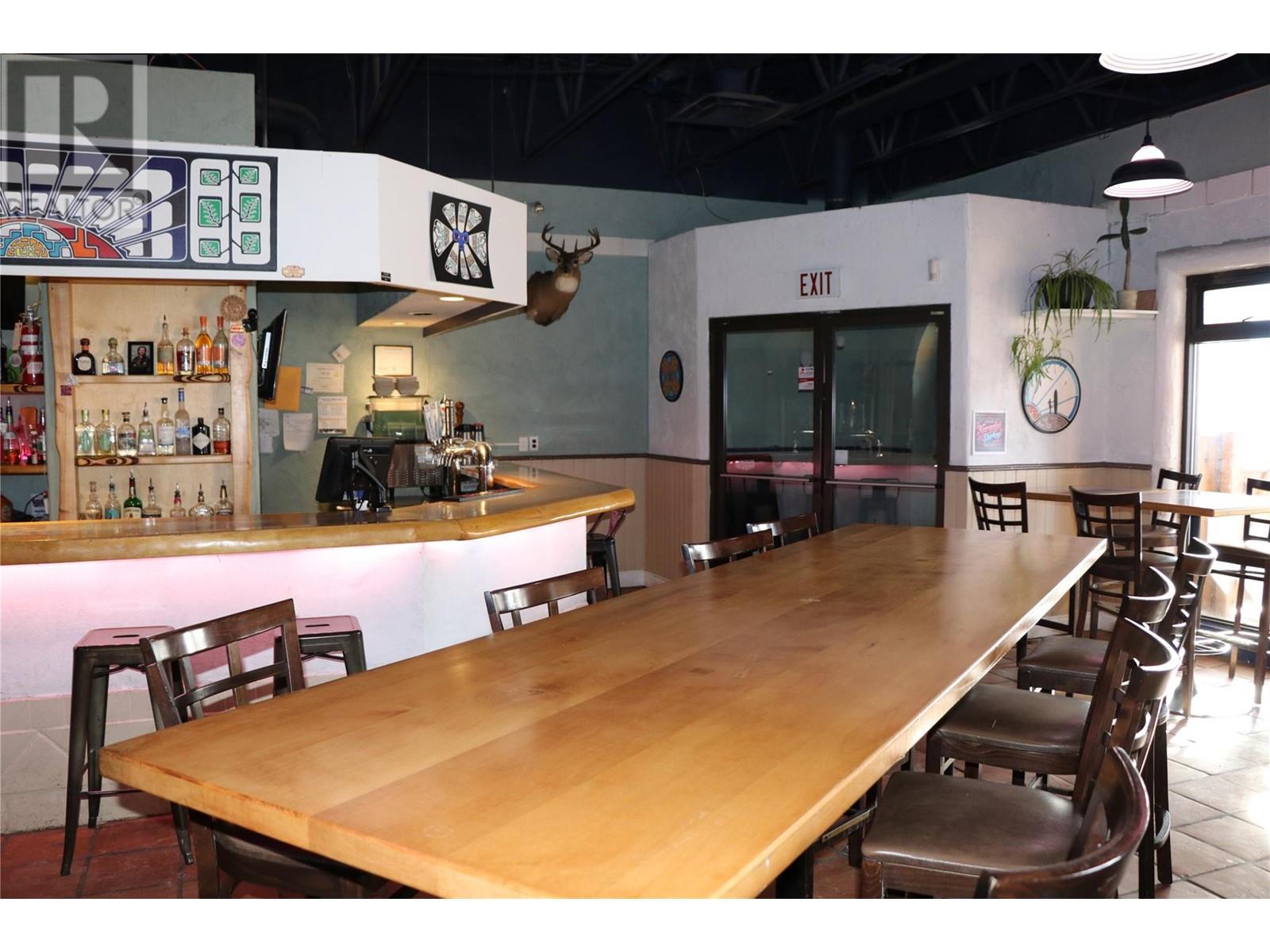 401 Broadway Street, Nakusp