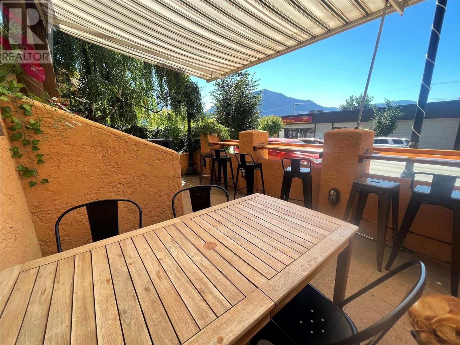 401 Broadway Street, Nakusp