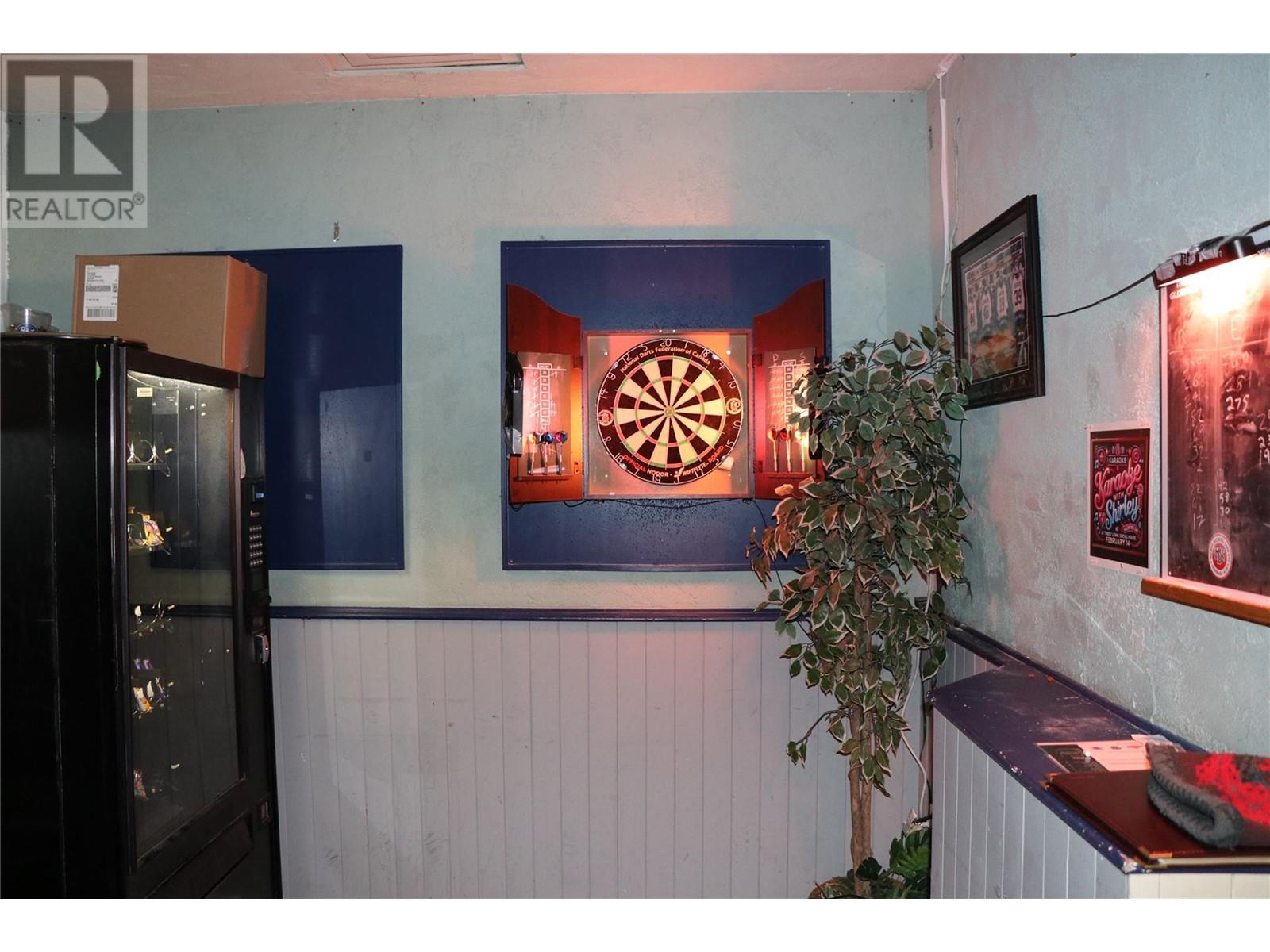 401 Broadway Street, Nakusp
