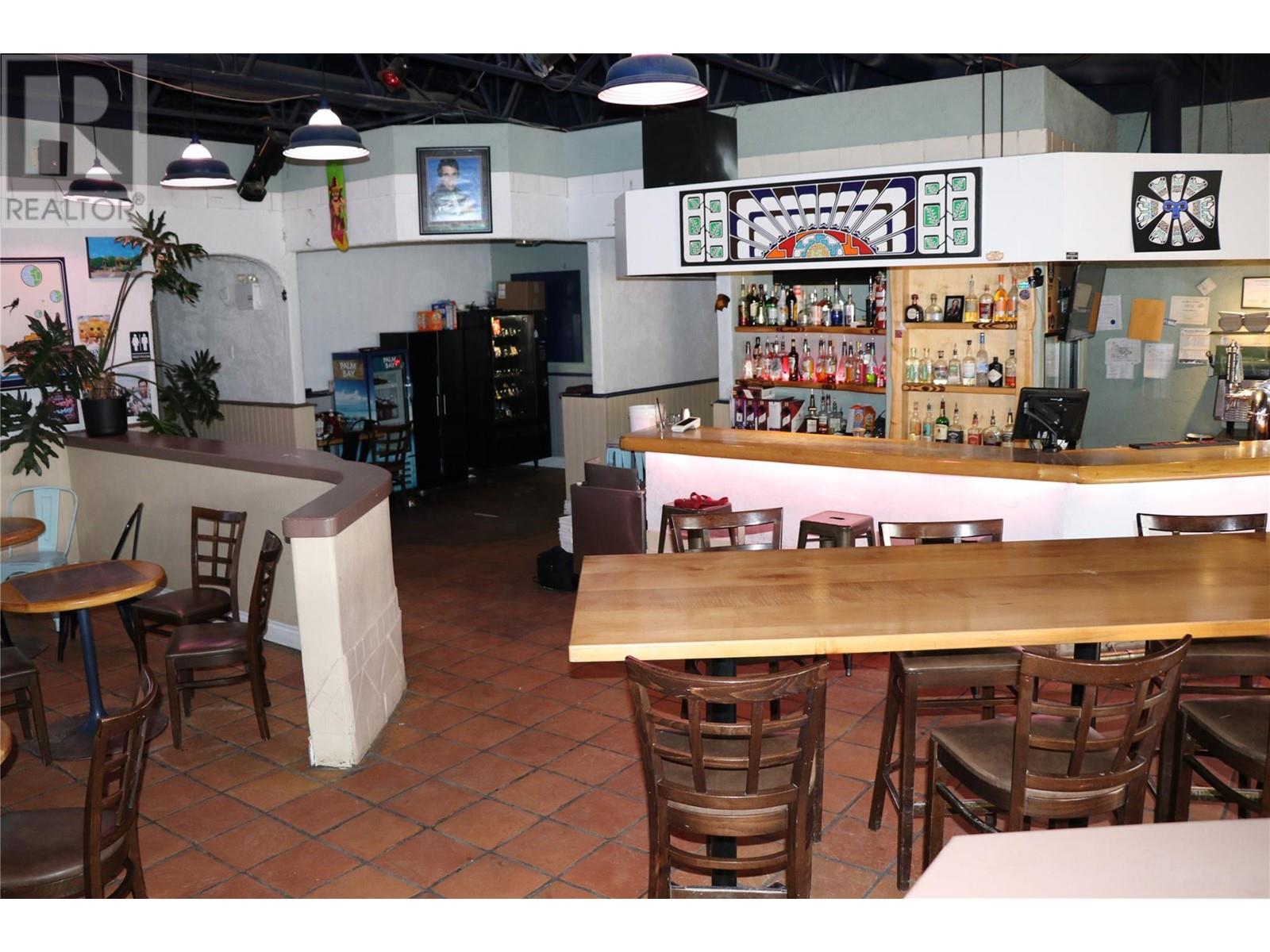 401 Broadway Street, Nakusp