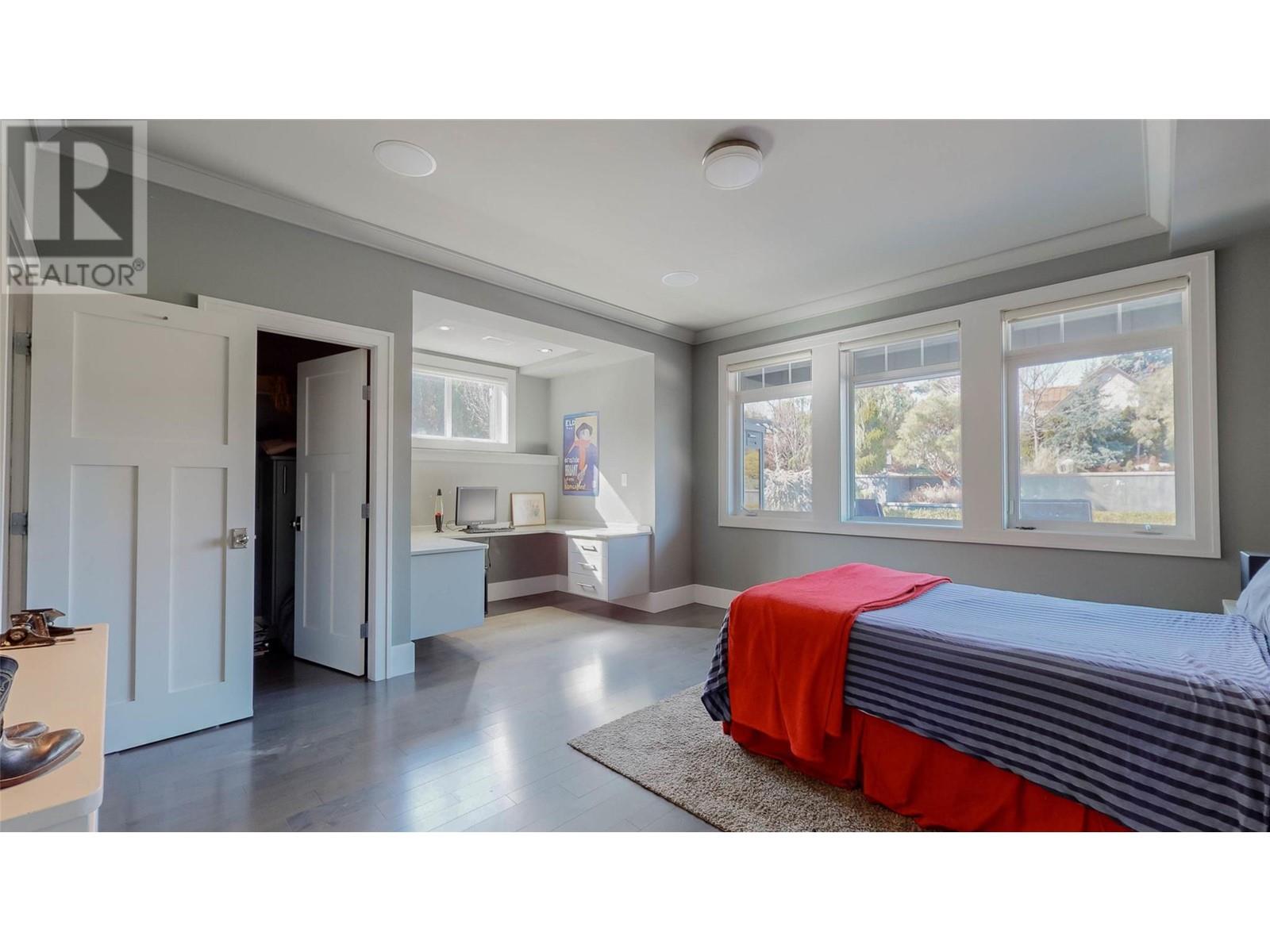 5642 Yarrow Street, Oliver