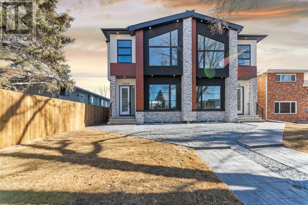 Single Family House for Sale in   st ne Street NE Winston Heights/Mountview Calgary 