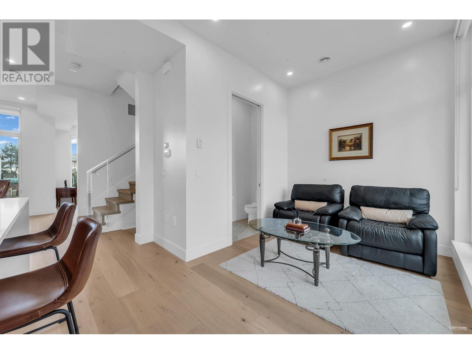 5603 RUMBLE STREET, Burnaby