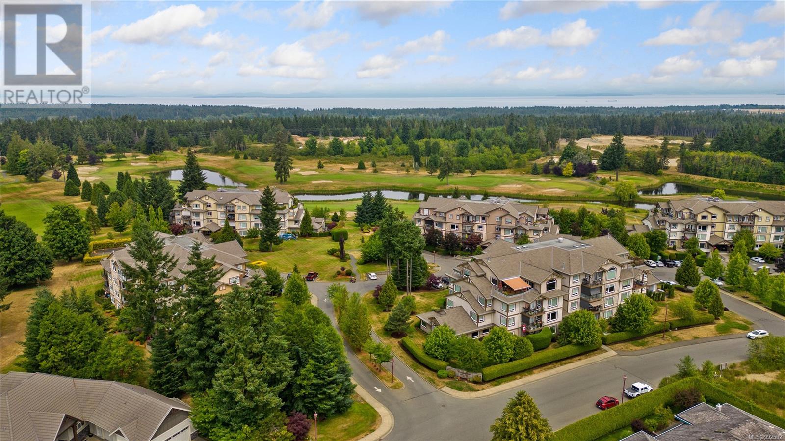 415 3666 Royal Vista Way, Courtenay real estate listing 992582