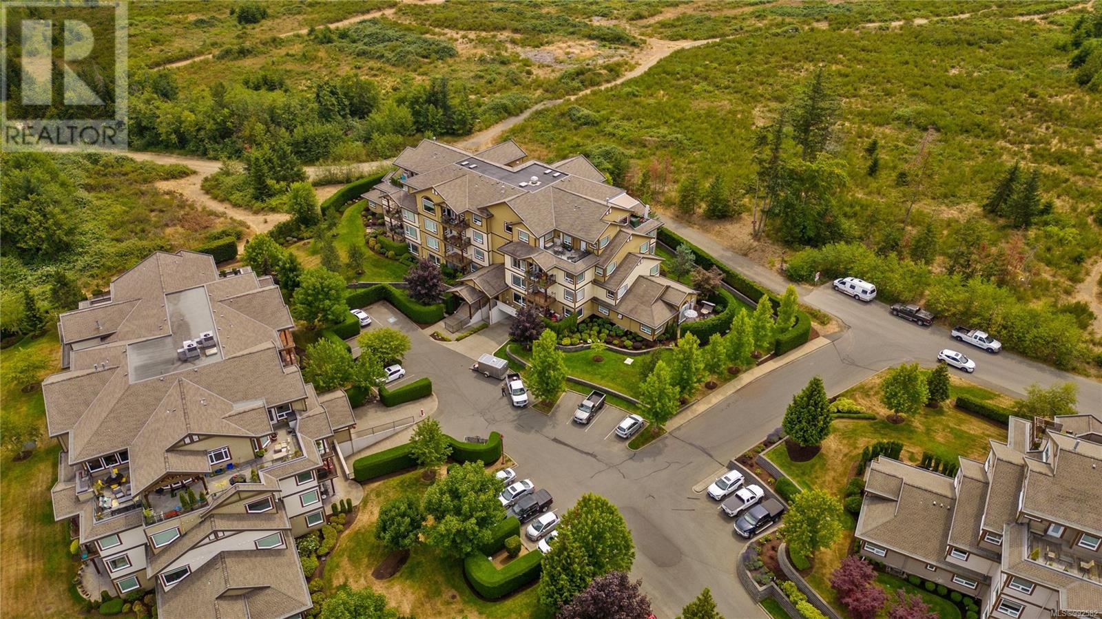 415 3666 Royal Vista Way, Courtenay real estate listing 992582