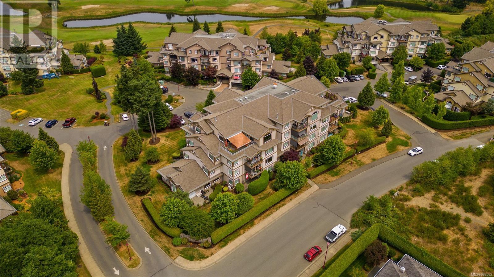 415 3666 Royal Vista Way, Courtenay real estate listing 992582