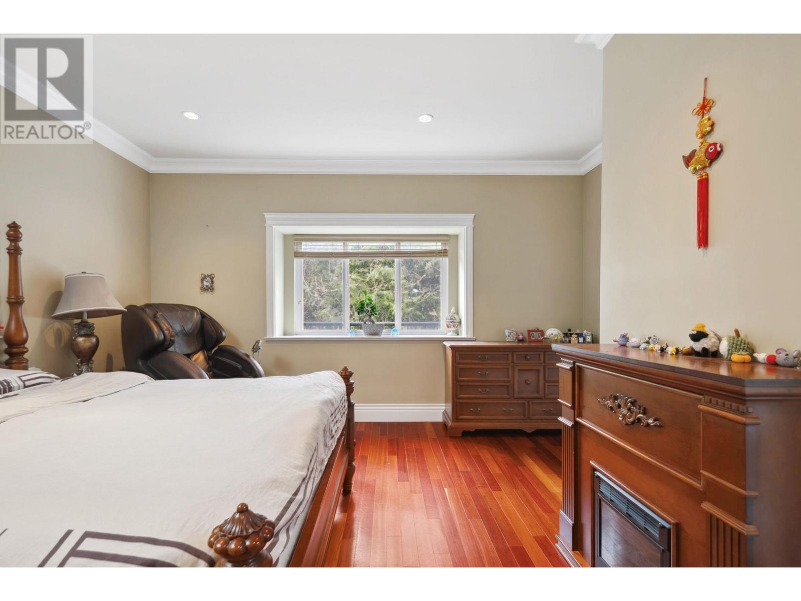 8111 GILBERT Road, Richmond