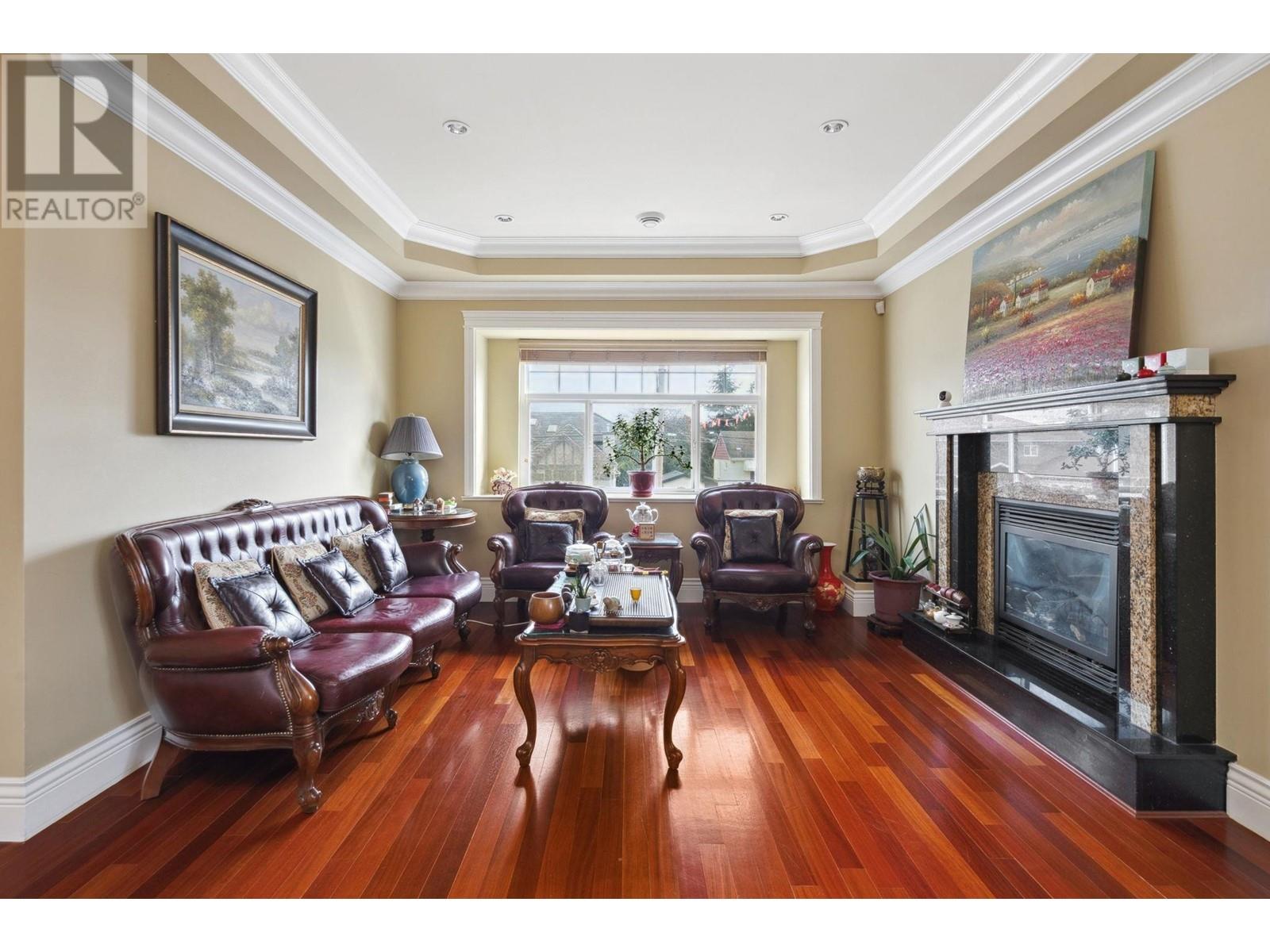 8111 GILBERT Road, Richmond