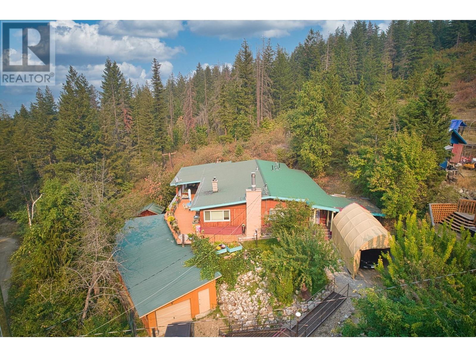 Photo 62 of 3096 Lindberg Road, Sorrento BC
