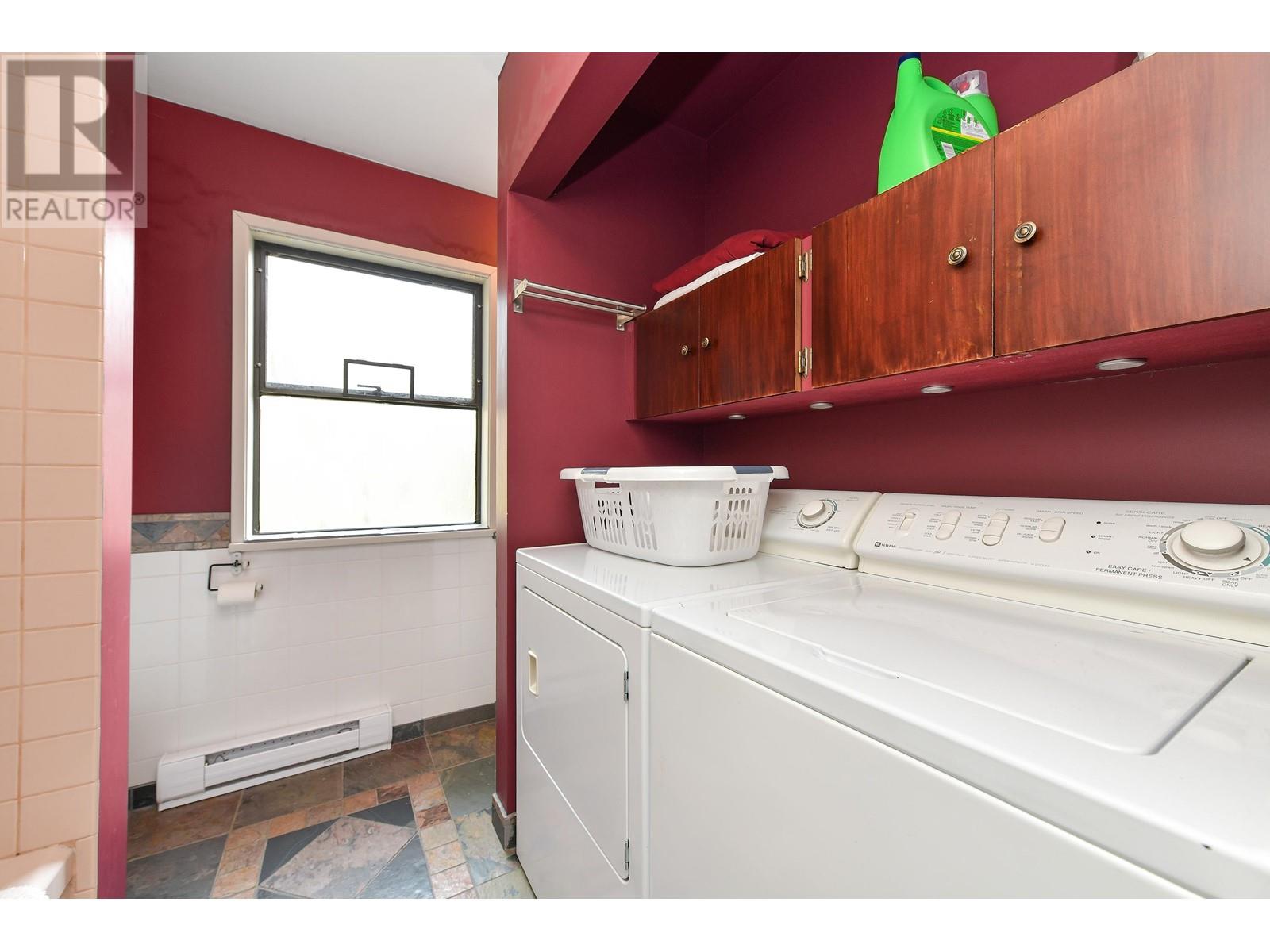 524 BAY TURNABOUT, Mayne Island