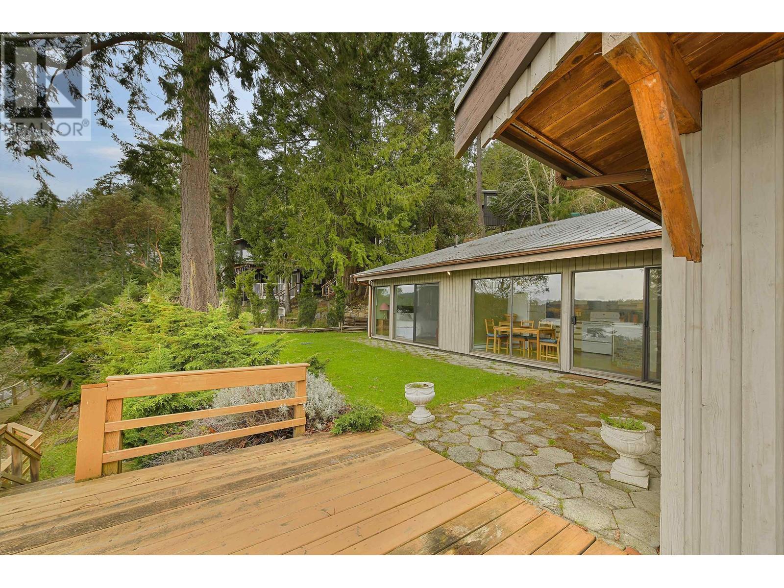 524 BAY TURNABOUT, Mayne Island