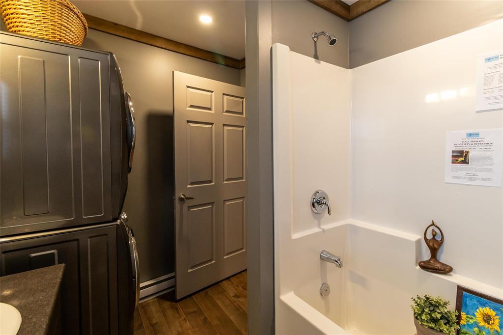 Photo 16 of 3 485 St Annes Road, Winnipeg MB