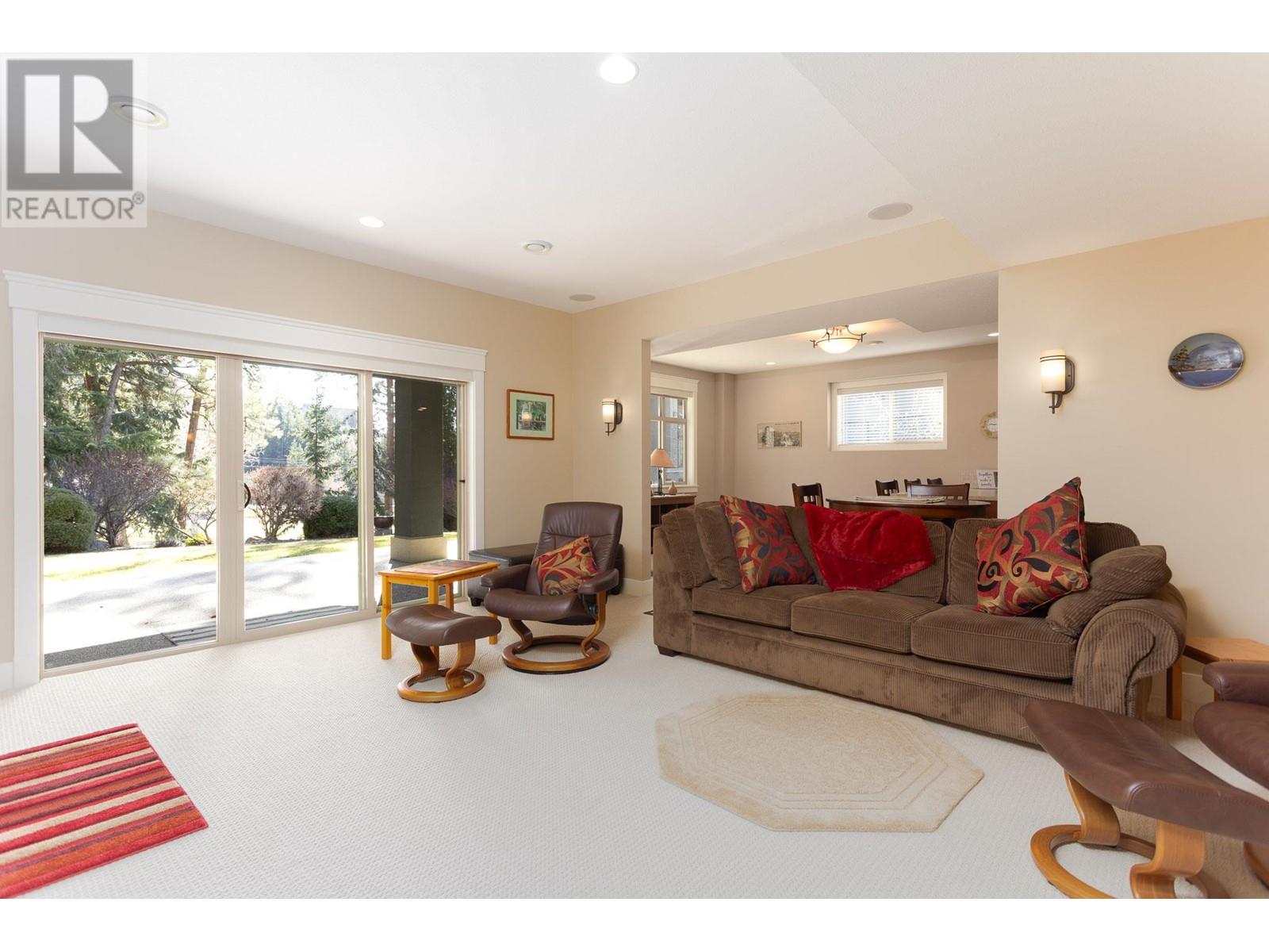  2532 Tuscany Drive, West Kelowna