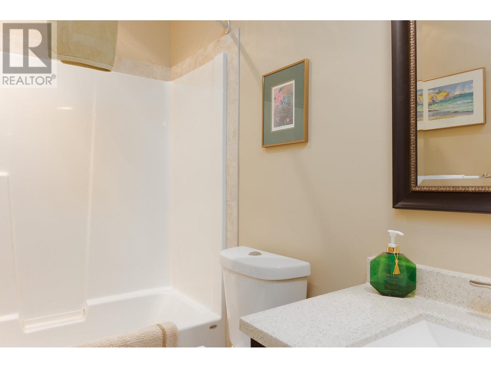  2532 Tuscany Drive, West Kelowna